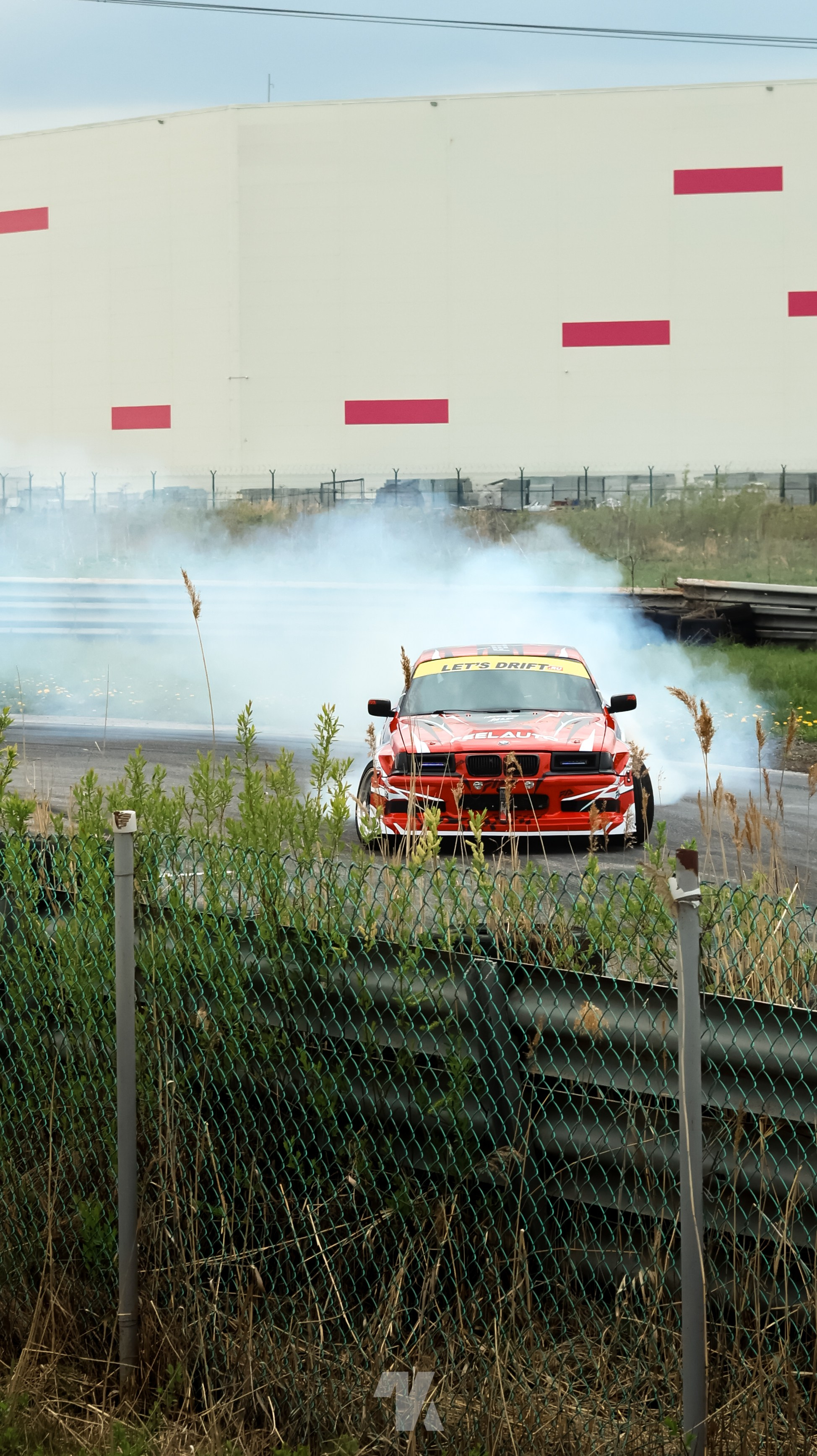 Let's Drift. Photo-nk