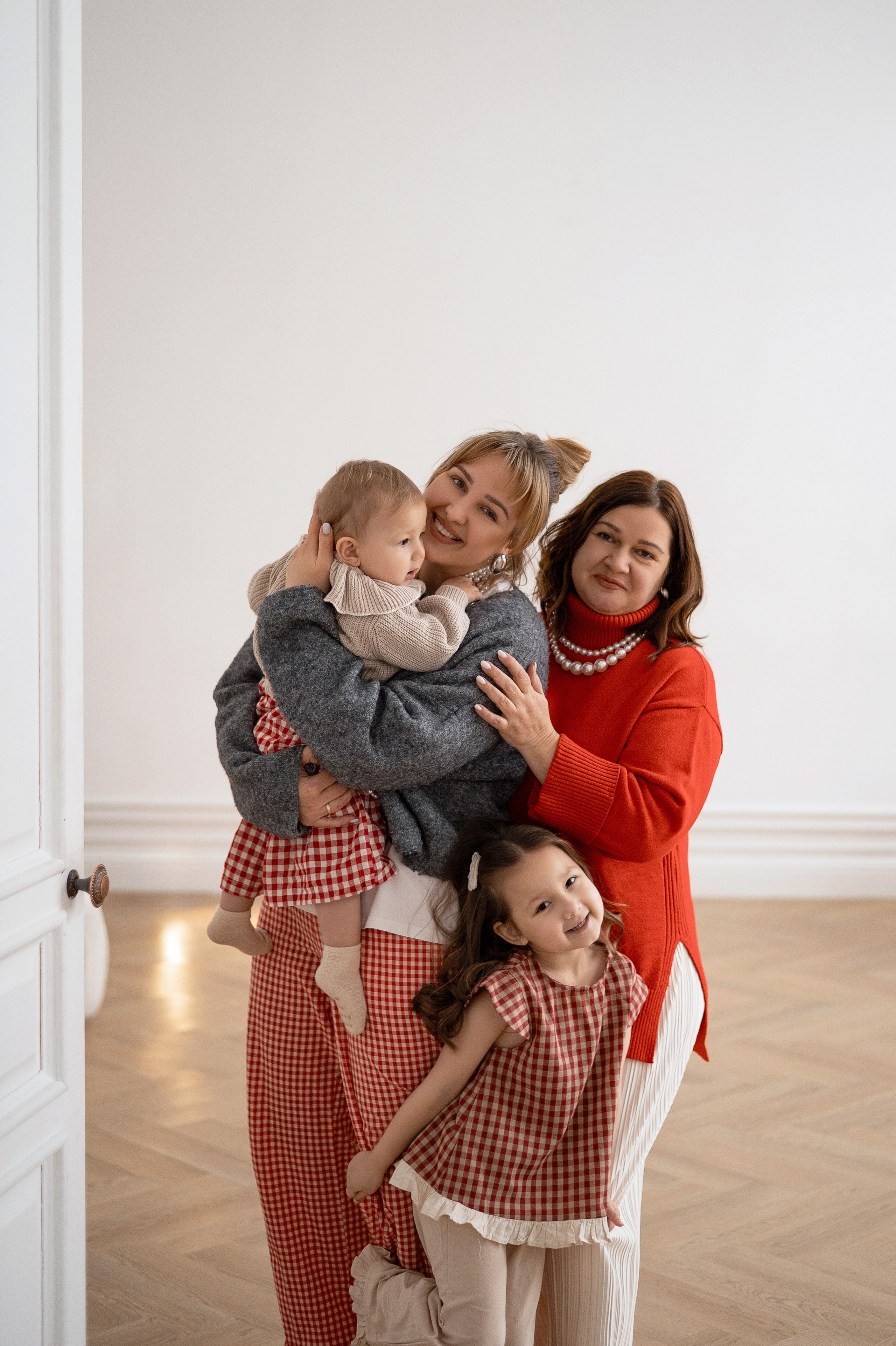 Кристина + девочки. Фотограф в Москве Юлия Гармаш