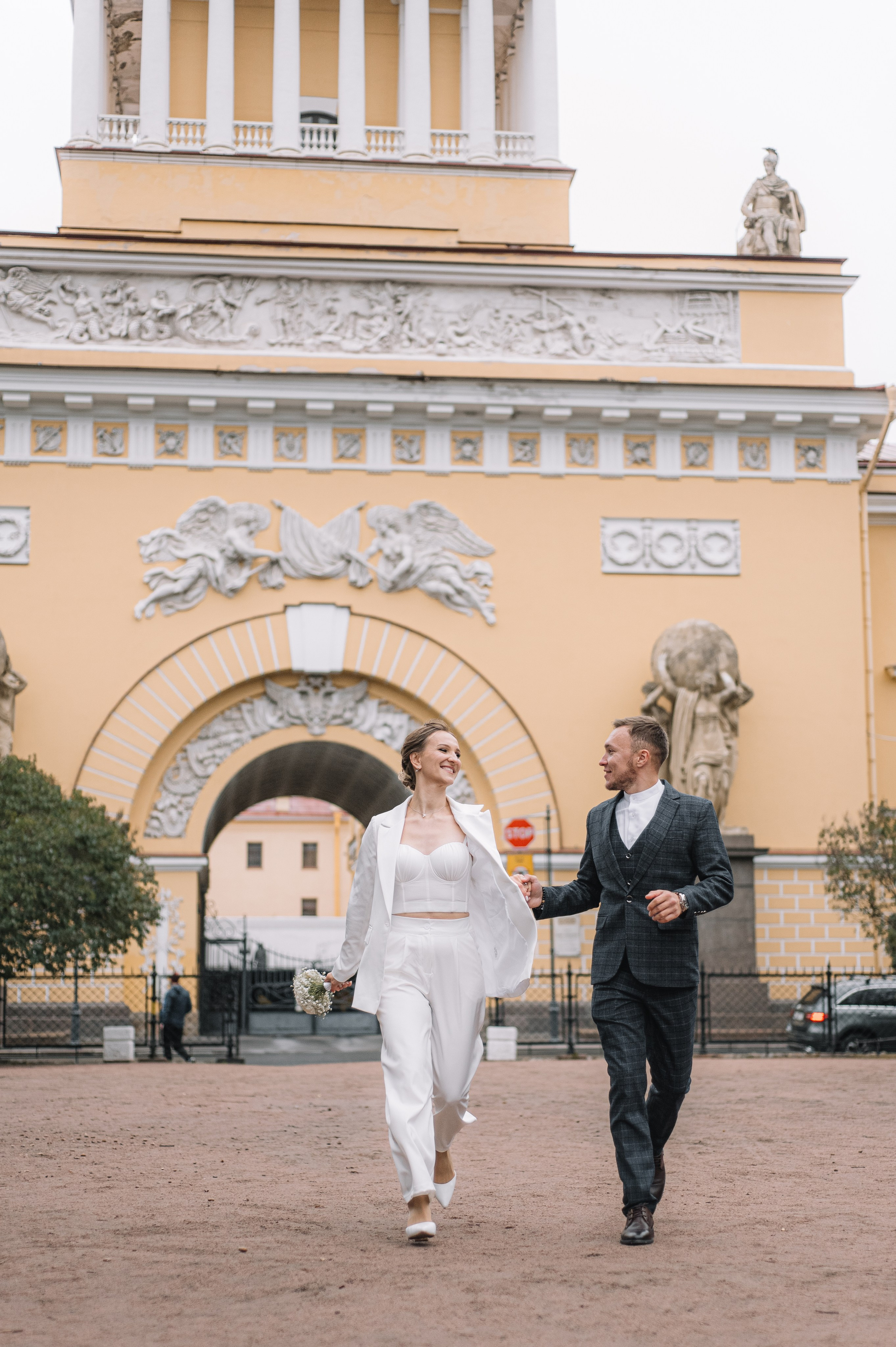 Свадебная прогулка Александра и Анастасии. Семейный и свадебный фотограф в Санкт-Петербурге Юлия Мельникова