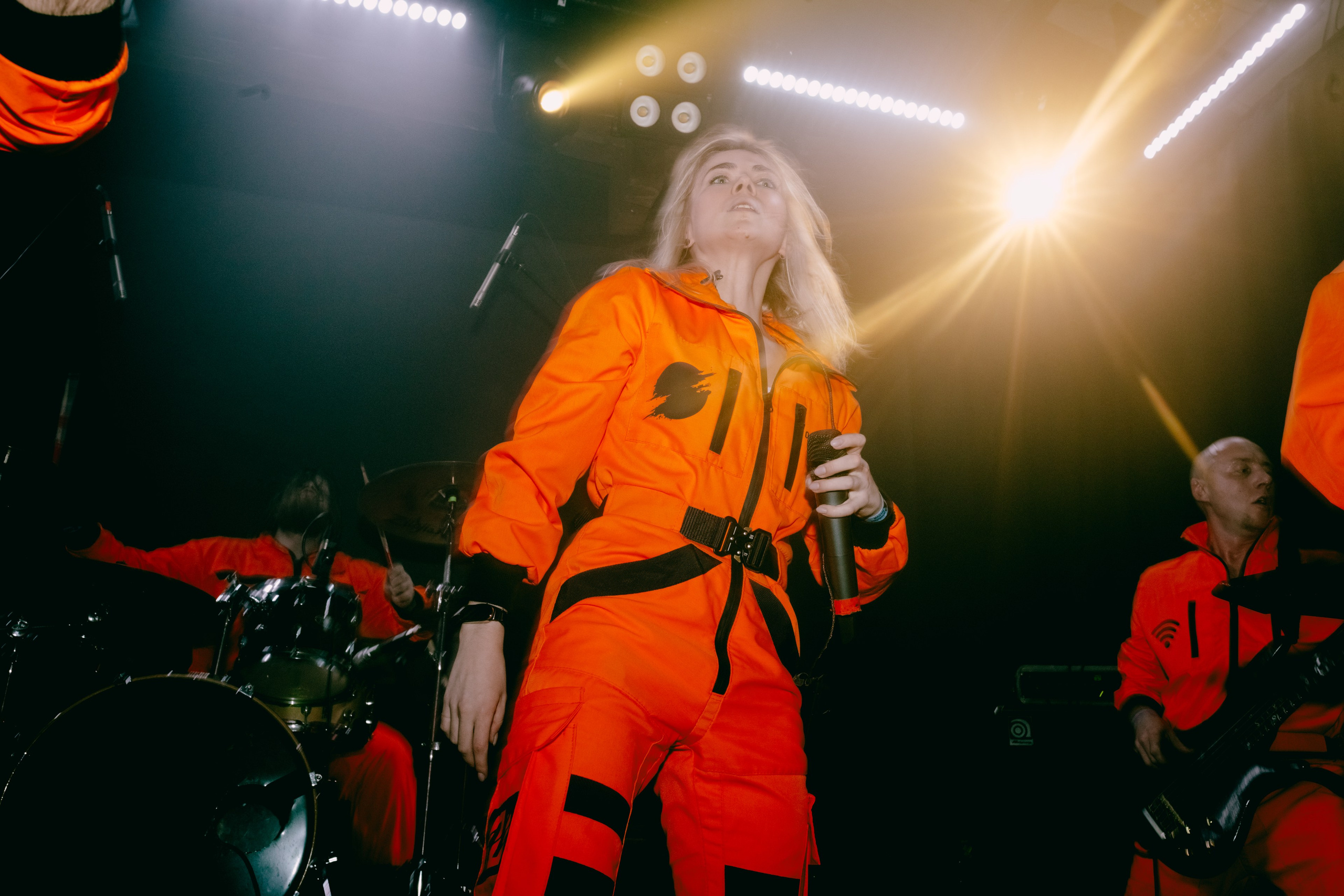 ПОСЛЕДНИЙ ПИОНЕР. Фотограф Елена Богачева (lenalena_na_na_na)