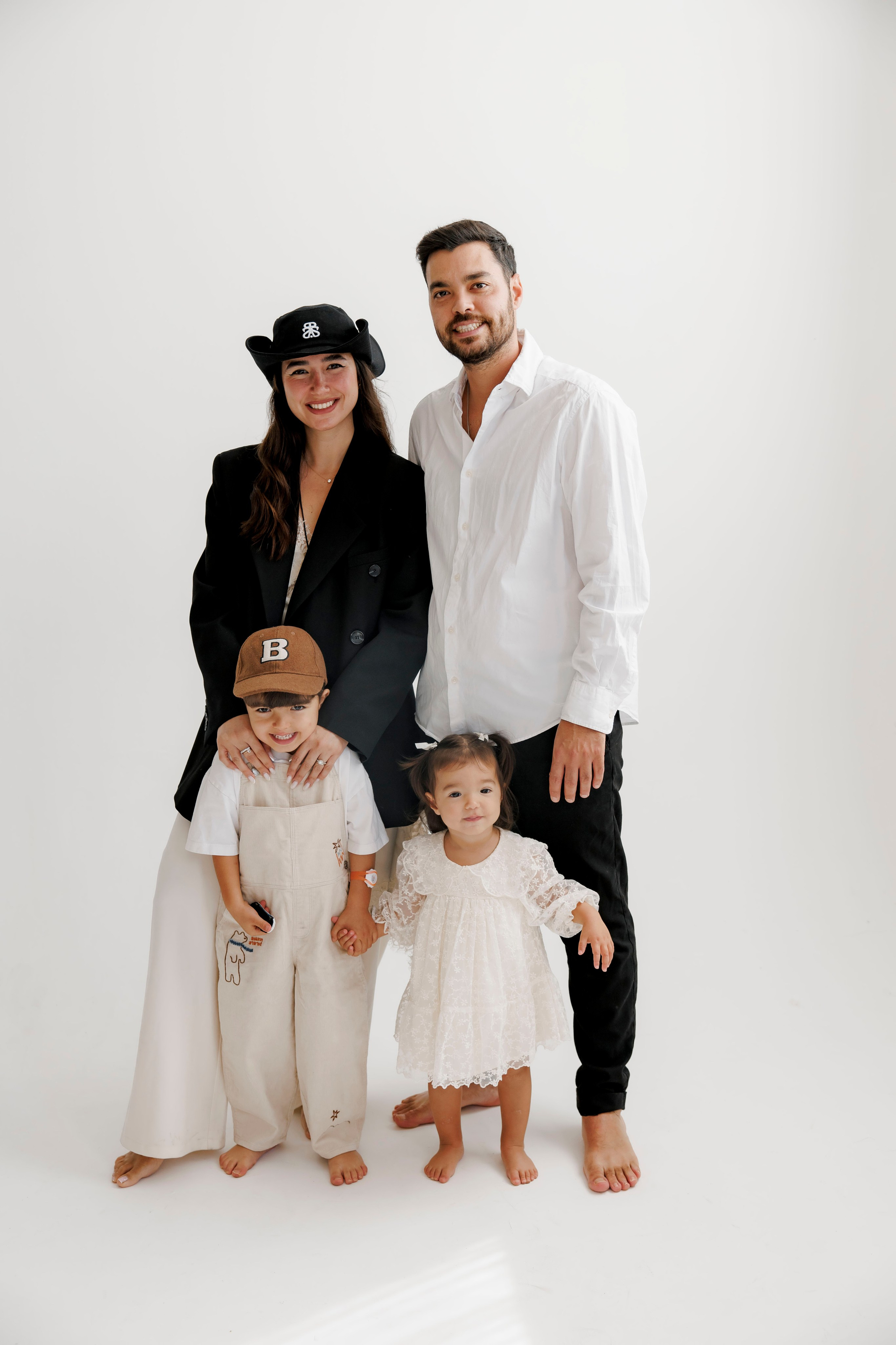 Family photoshoot inside the studio. Wedding and family photographer