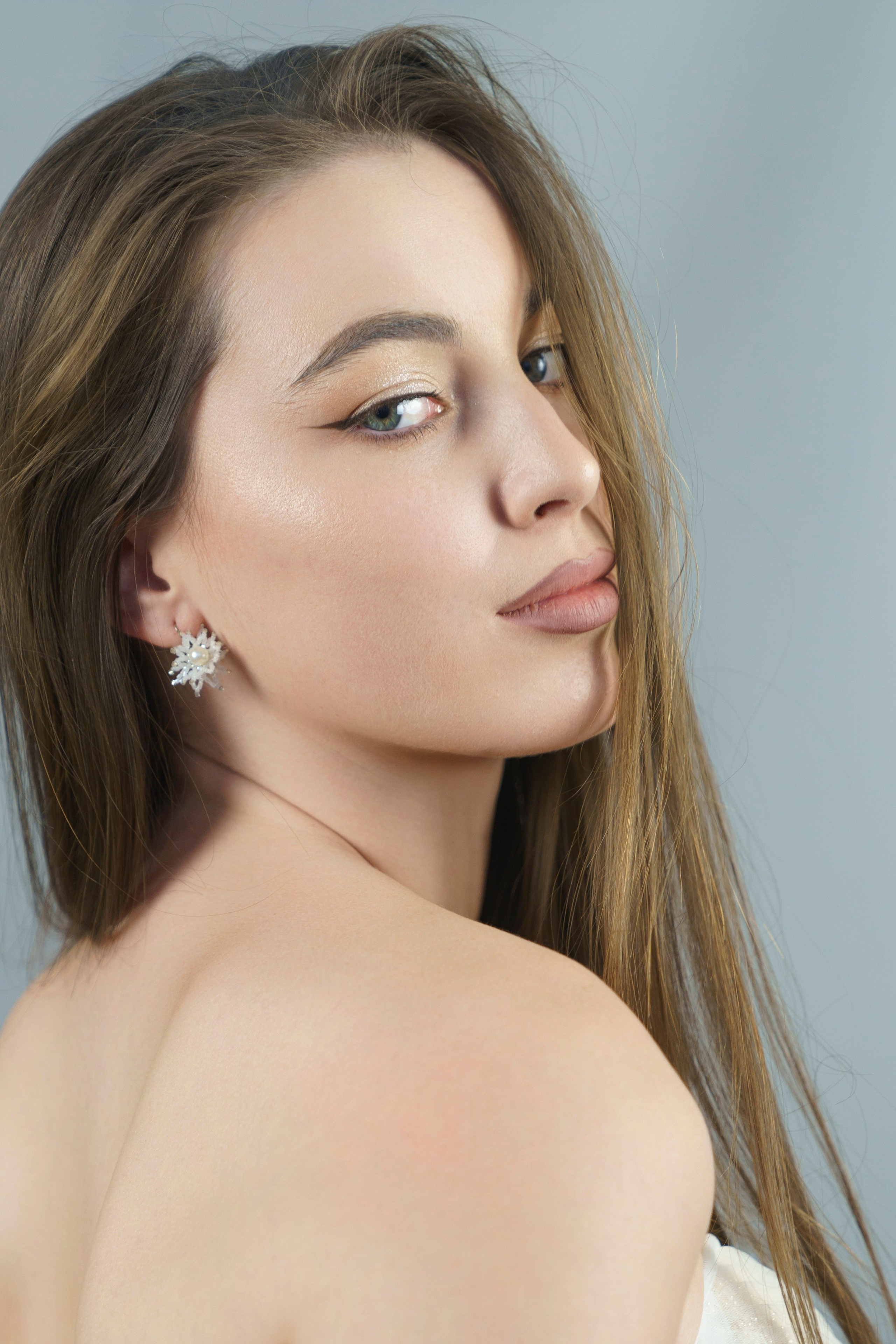 Свадебный салон " Моя свадьба ". Свадебный фотограф в Москве Кристина Чехова