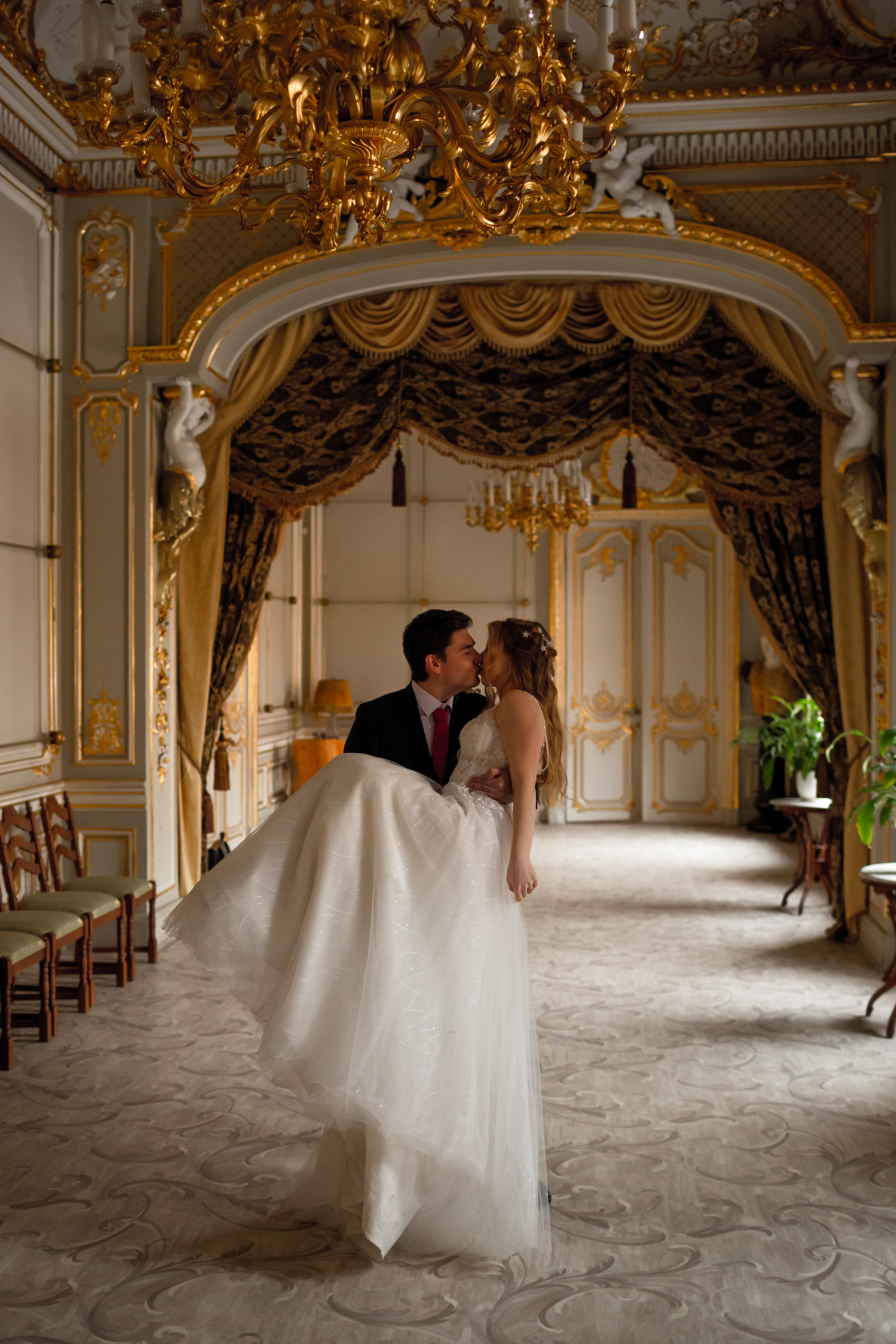 Камерная свадьба в Санкт-Петербурге. Свадебный фотограф Кирилл Белый