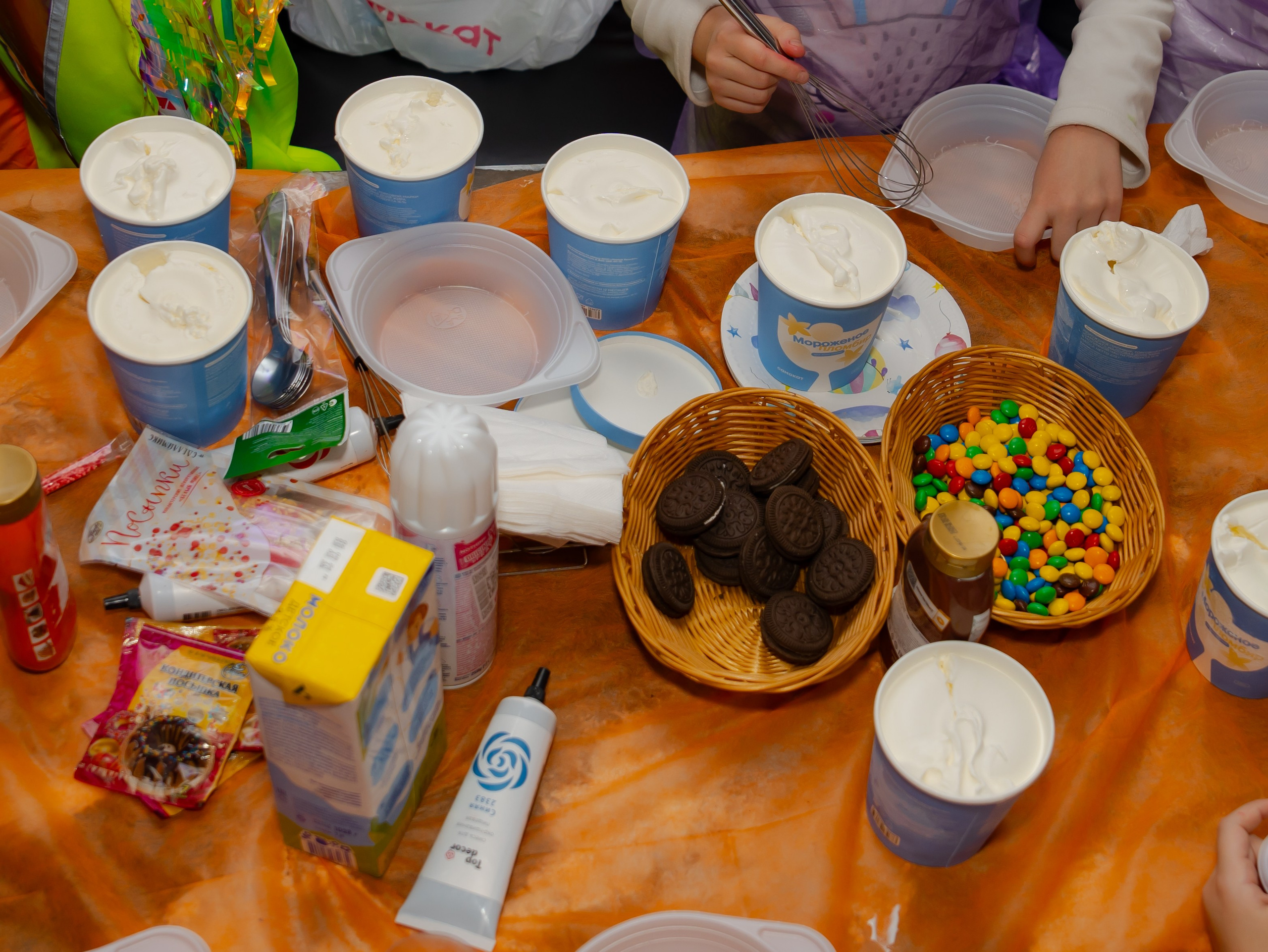 Битва подушками. Крамер Юлиана детский и семейный фотограф