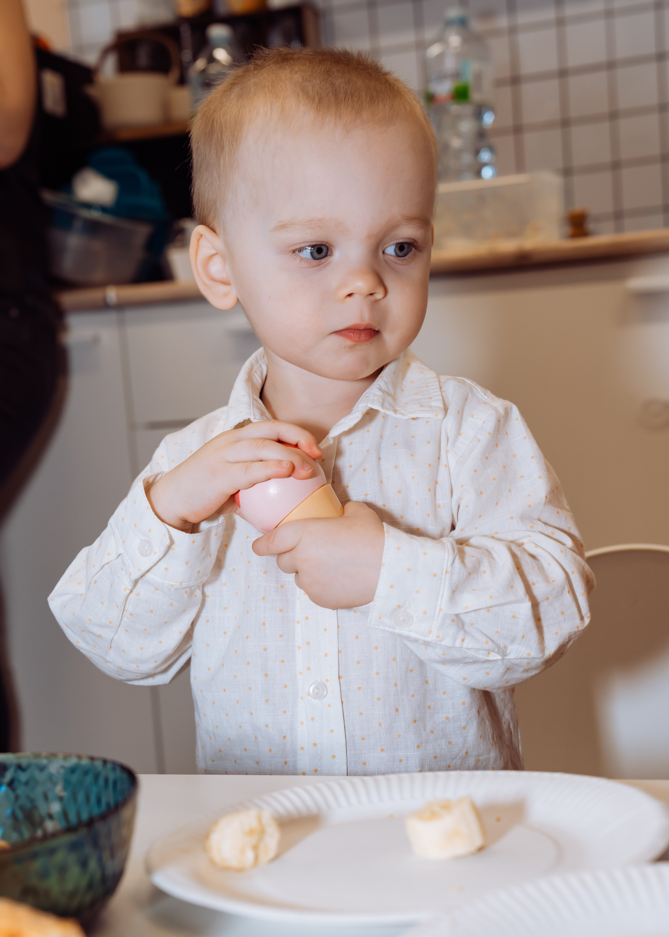 Карамелька в гостях у Романа. Крамер Юлиана детский и семейный фотограф