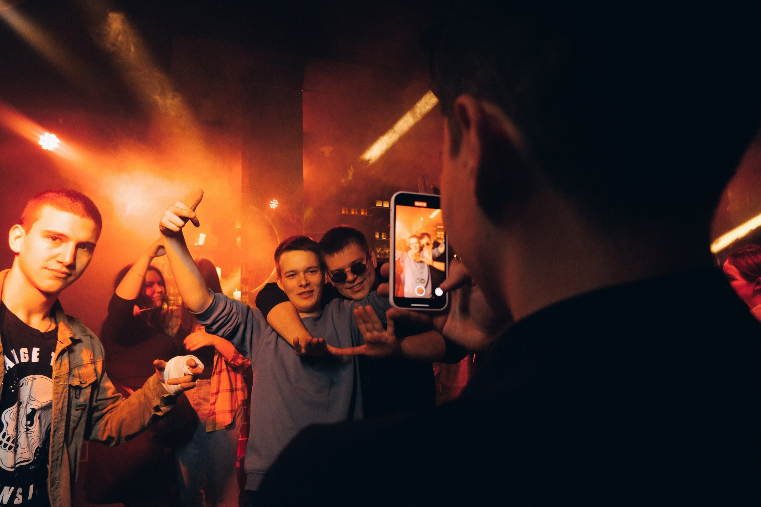 Фотосъёмка клубных вечеринок Питер. Портретный, репортажный фотограф Санкт-Петербург Елизавета Комарова