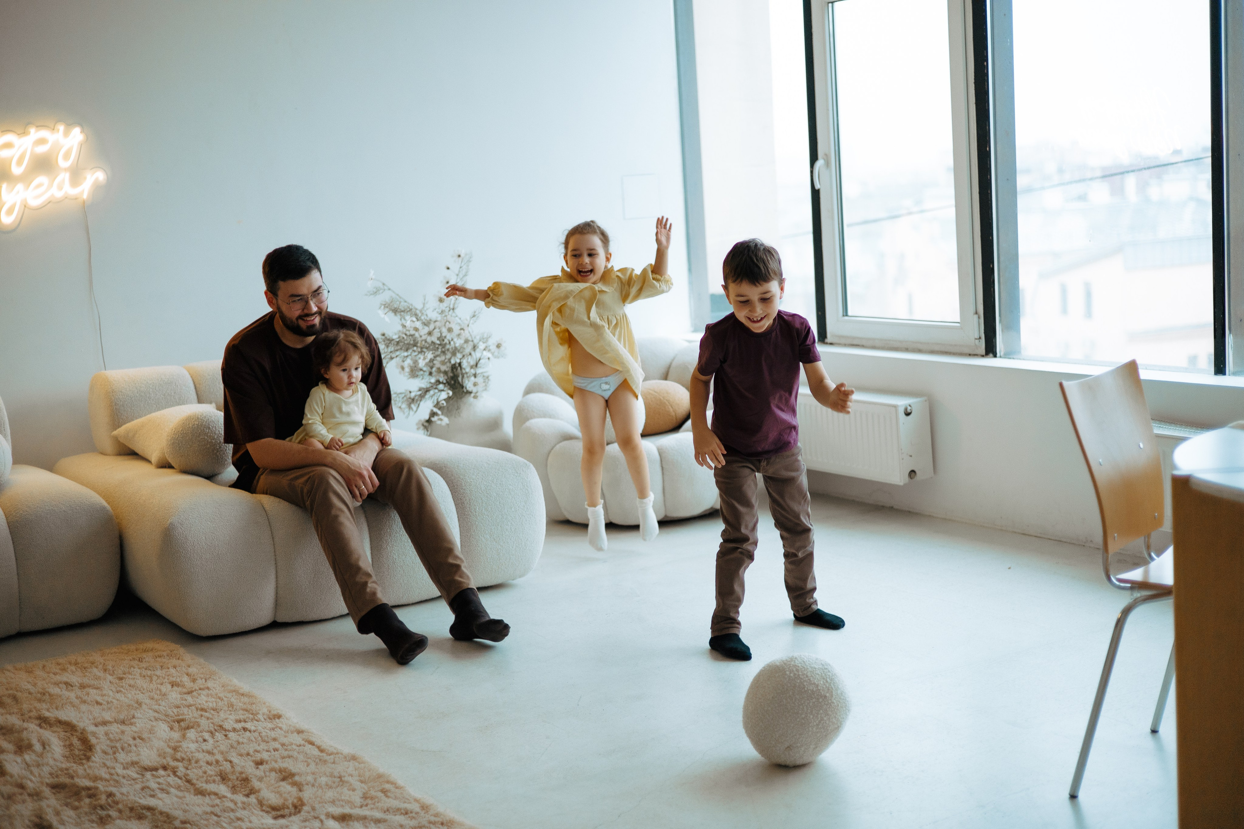 Регина, Ильдар, Тимур, Арина и Мира. Главная