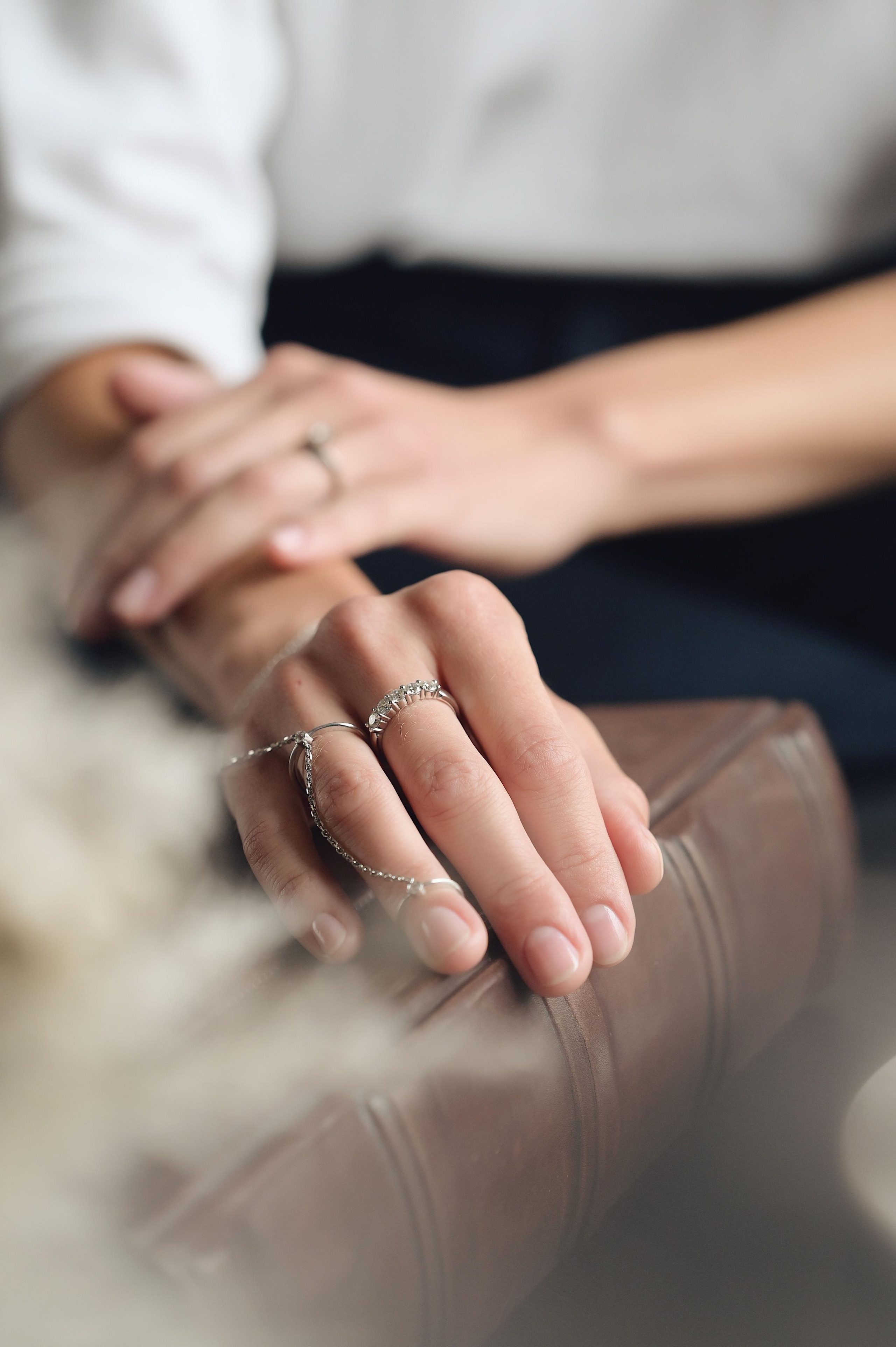 Съёмка для ювелирного бренда DYNASTY. Выпускные альбомы в современном стиле | Казань