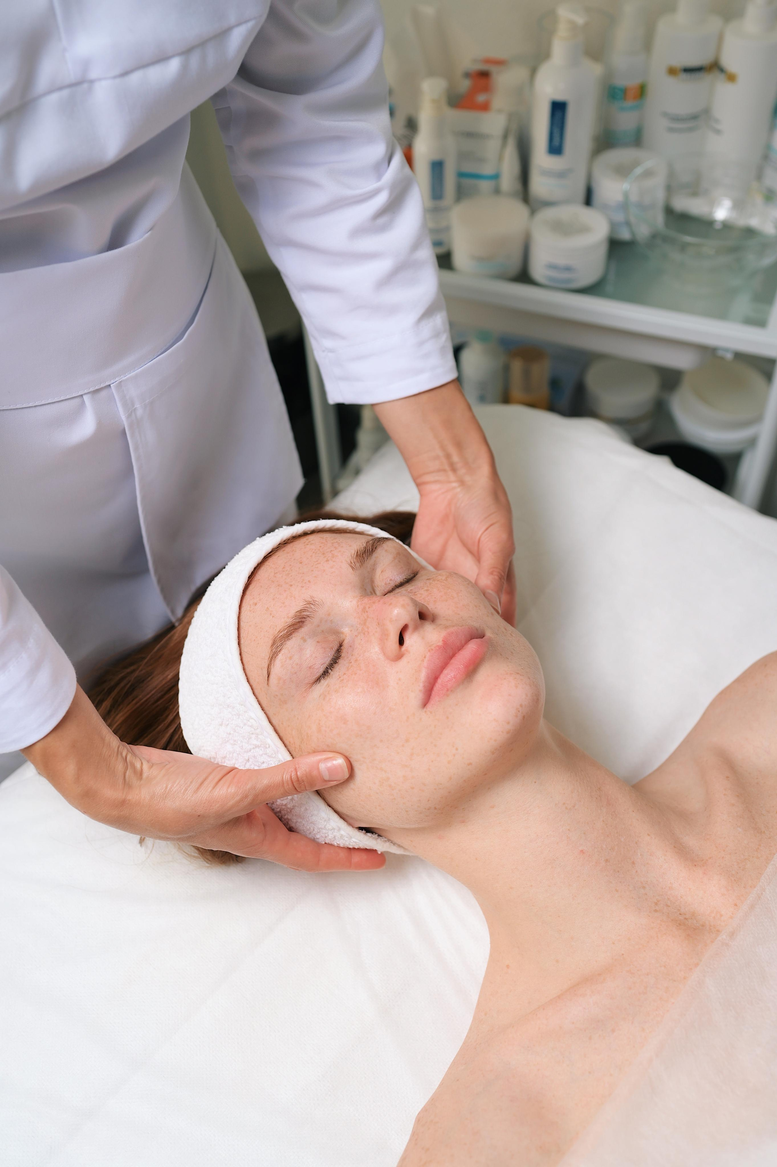 Съёмка для бренда @Oleynikova_beauty. Выпускные альбомы в современном стиле | Казань