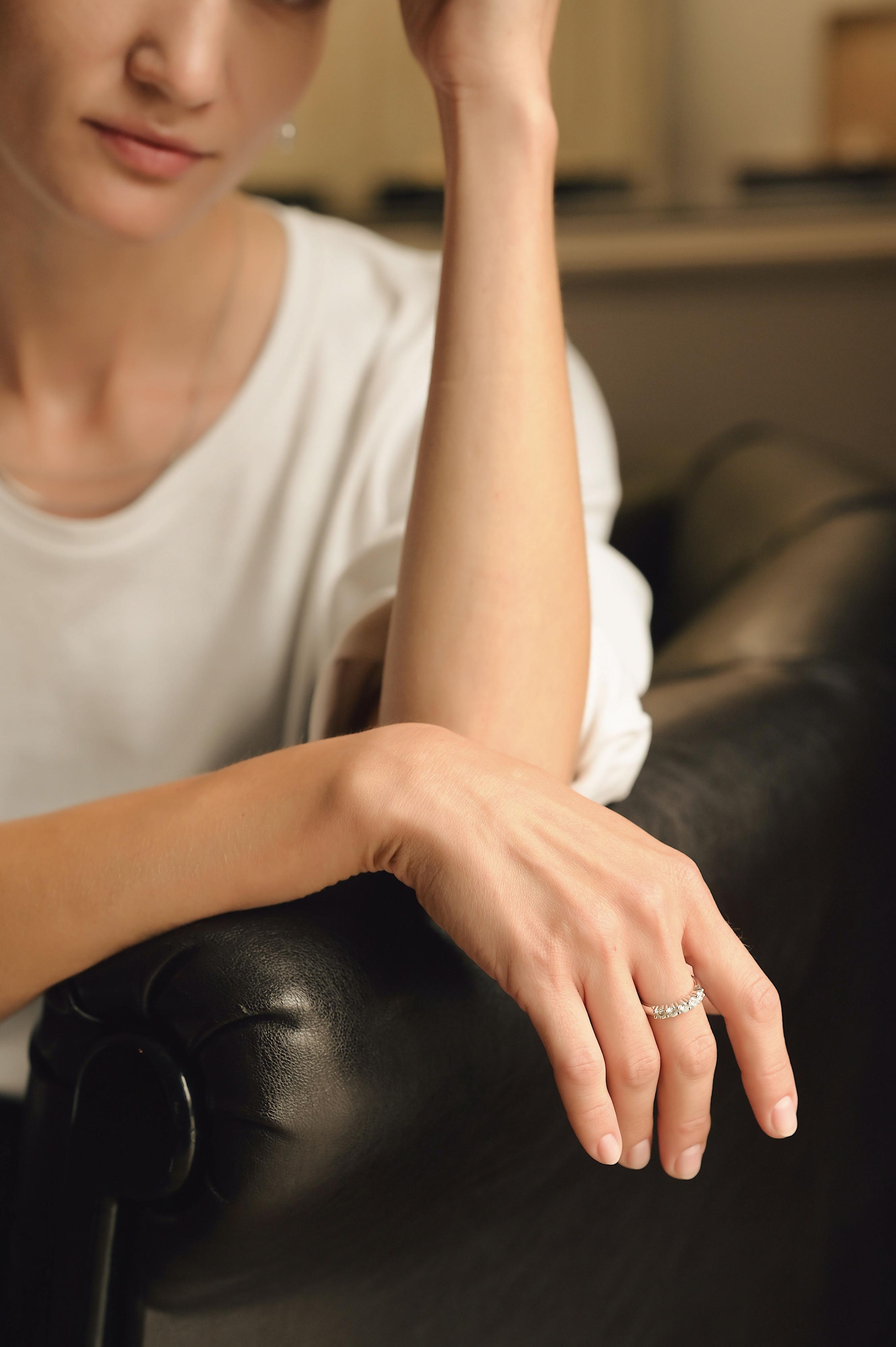 Съёмка для ювелирного бренда DYNASTY. Выпускные альбомы в современном стиле | Казань