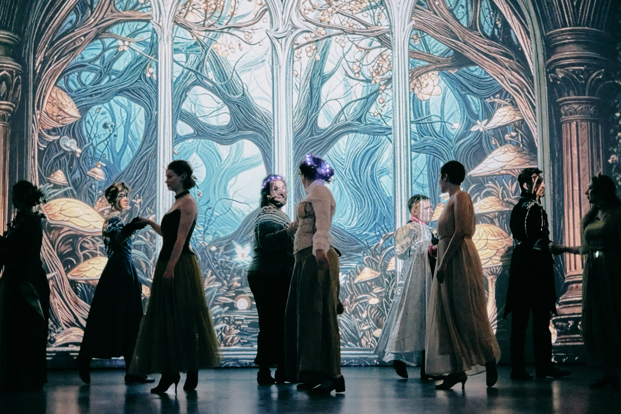 Ночь в холмах | Иммерсивный бал. Фотограф Аннё| Москва