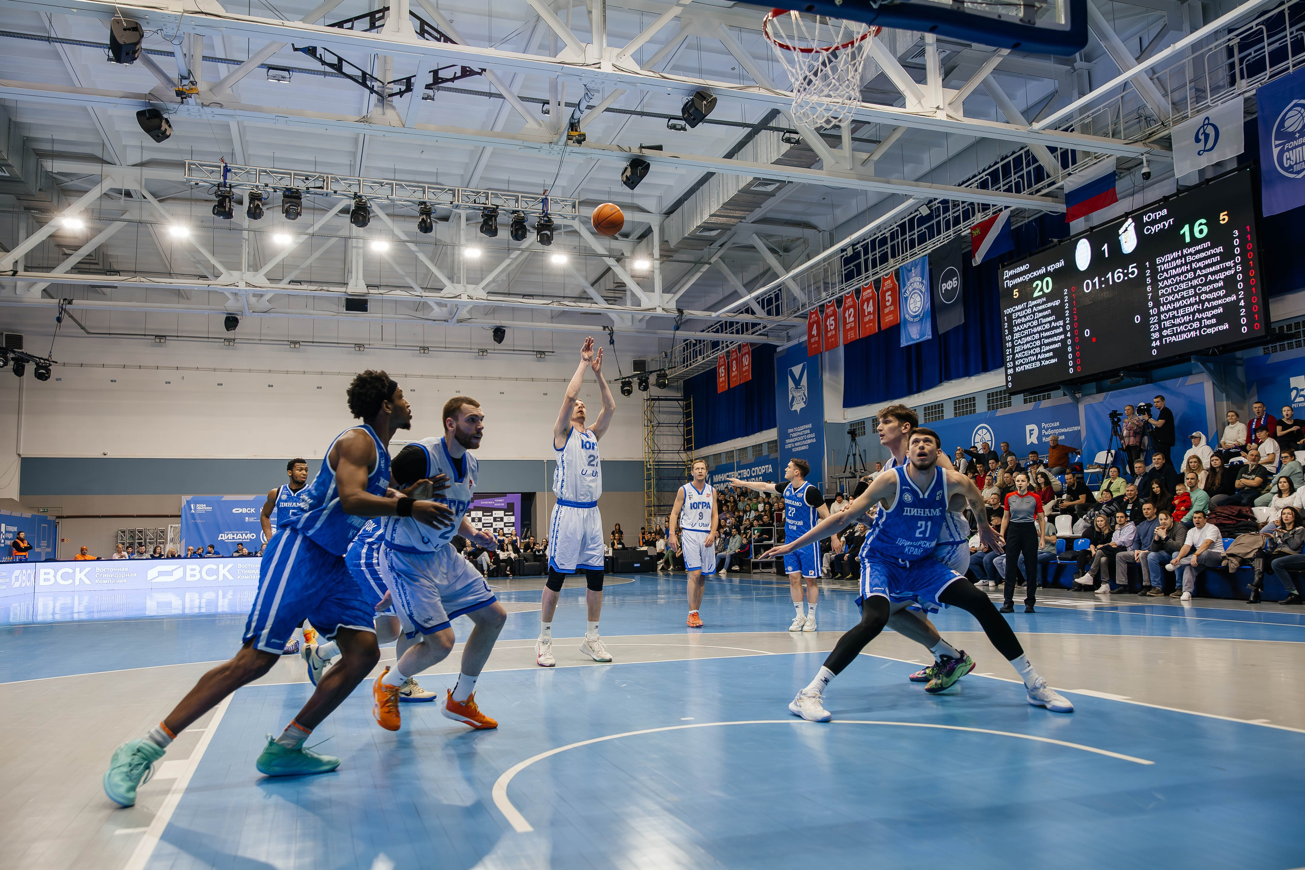 Баскетбол — Динамо. Репортажный и свадебный фотограф во Владивостоке Максим Цой