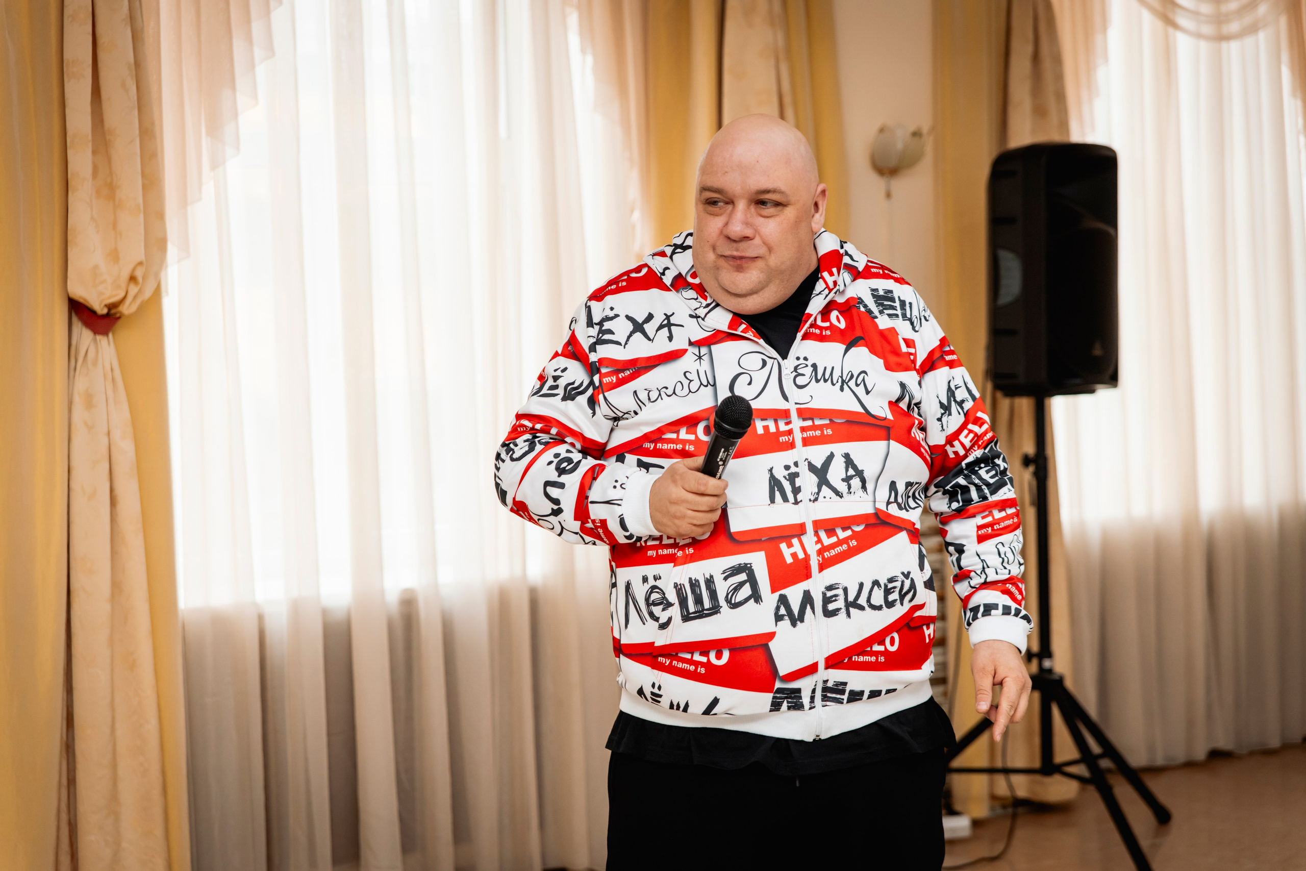 Фото с концерта для людей с ограниченными возможностями. ЛЁША МЕДВЕДЬ| АРТИСТ |АВТОР ПЕСЕН|ДИДЖЕЙ МЕДВЕДЬ |