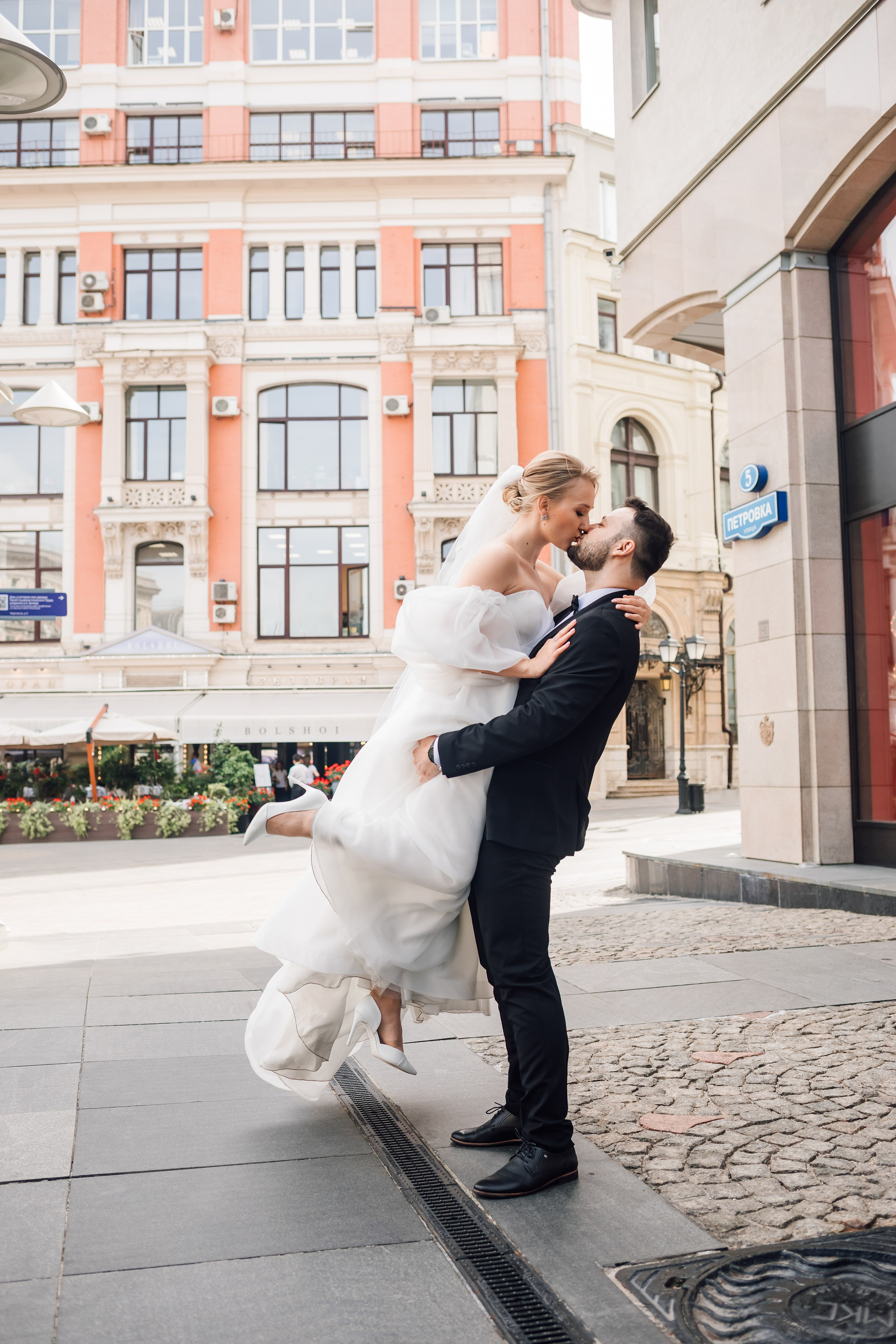 Катя и Салим, особняк Спиридонова. Свадебный и семейный фотограф в Москве Евгения Лисина