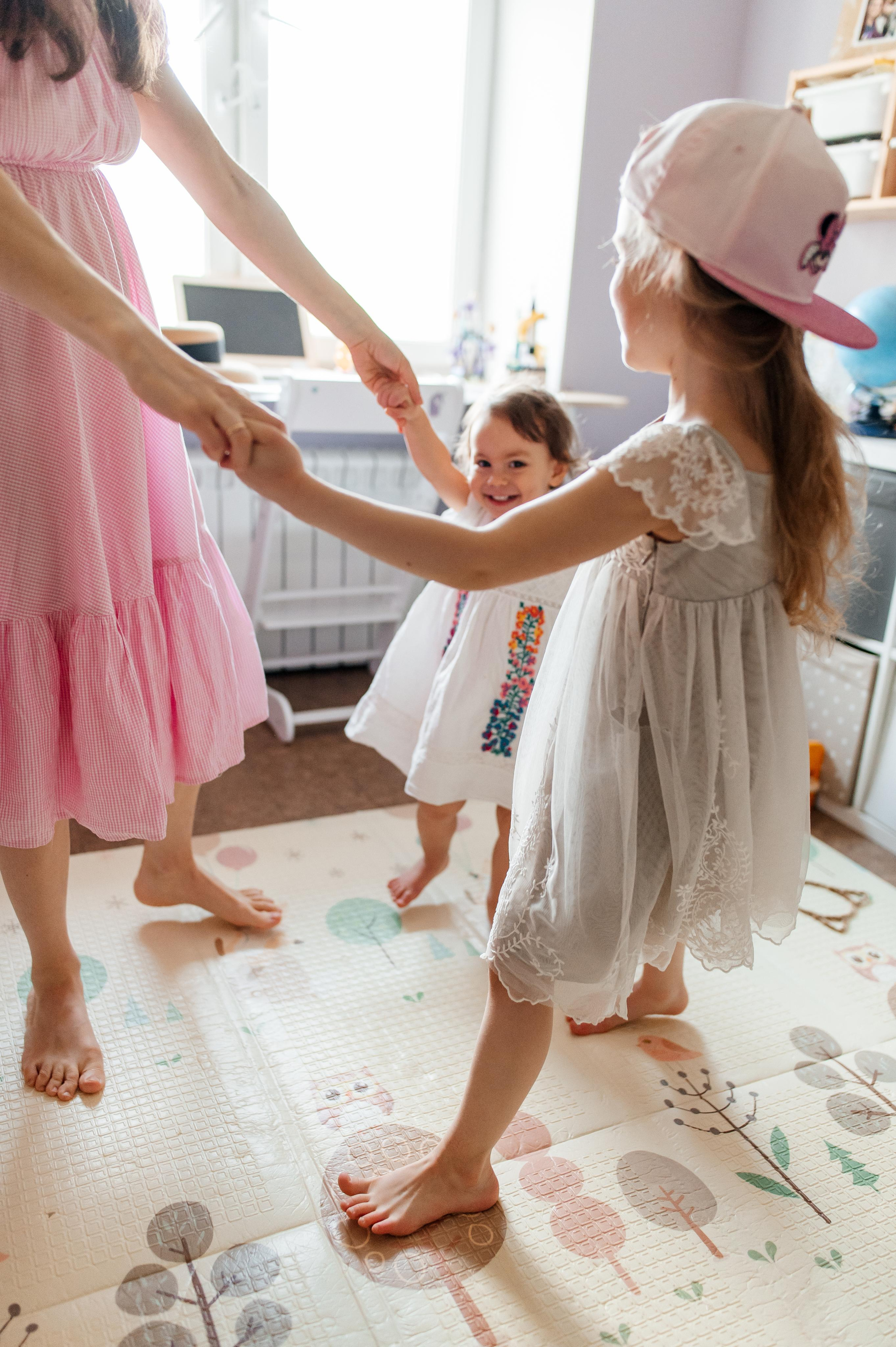 Домашняя девчачья фотосессия. Семейный фотограф. Lifestyle. Москва. Анастасия Михайлова