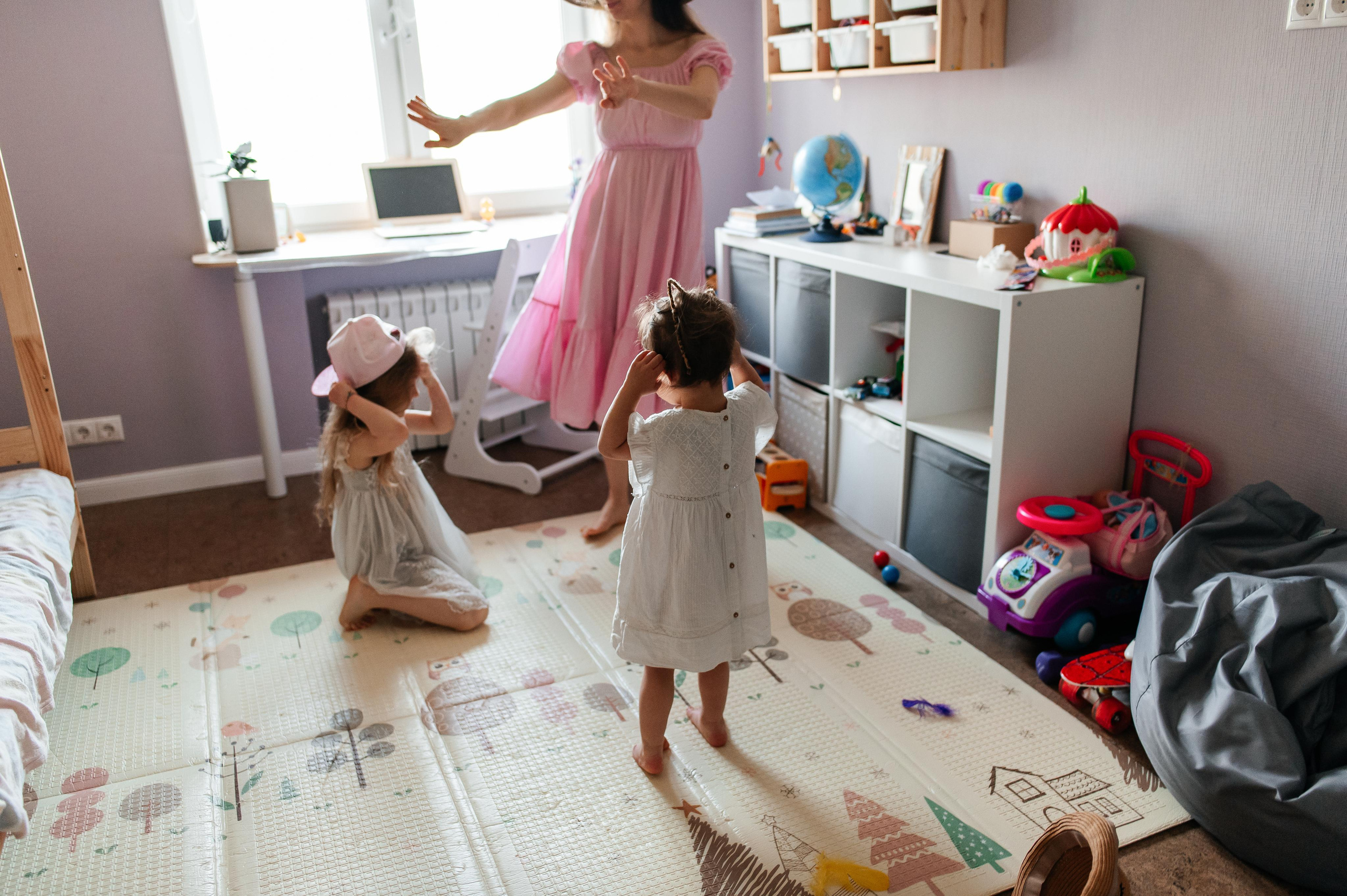 Домашняя девчачья фотосессия. Семейный фотограф. Lifestyle. Москва. Анастасия Михайлова