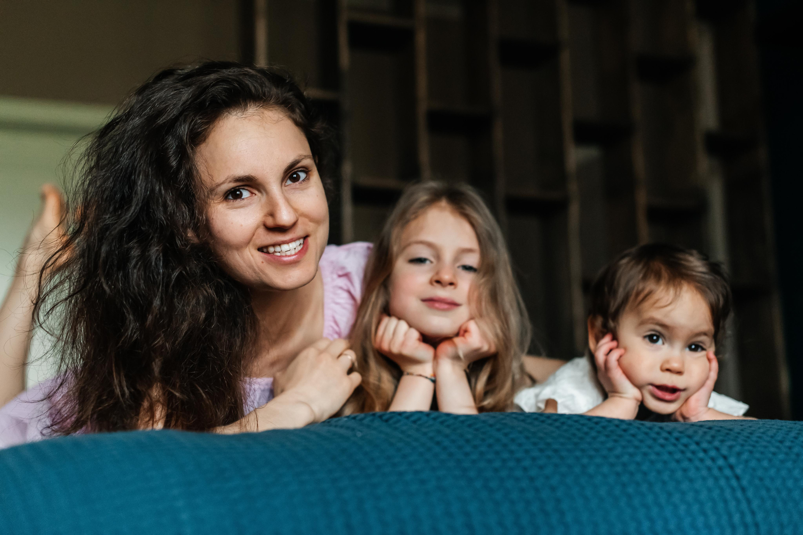 Домашняя девчачья фотосессия. Семейный фотограф. Lifestyle. Москва. Анастасия Михайлова