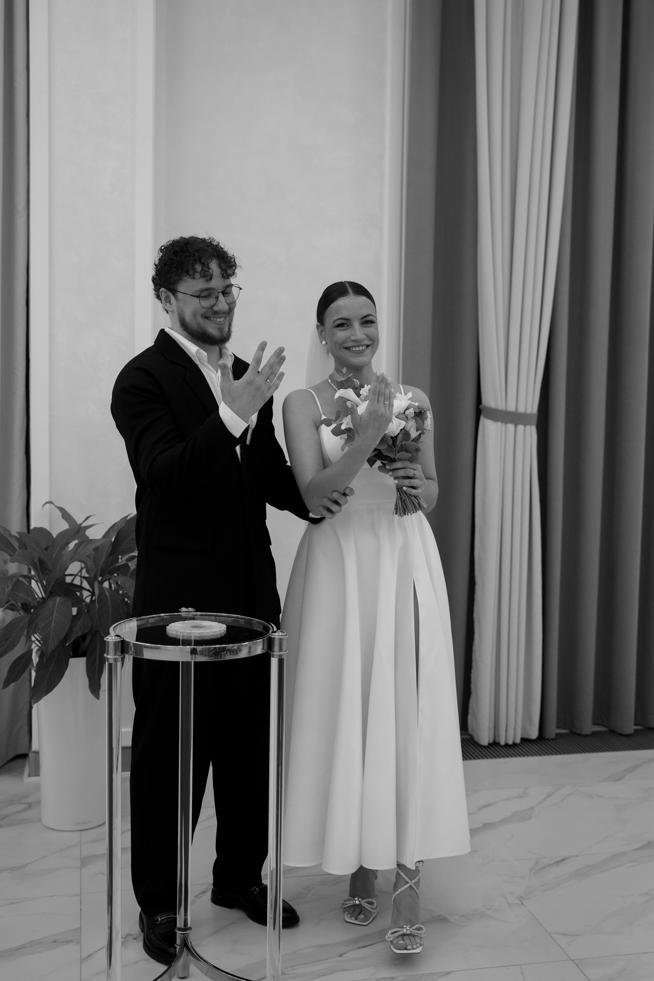 Анна и Виталий. Свадебный фотограф Марина Попова