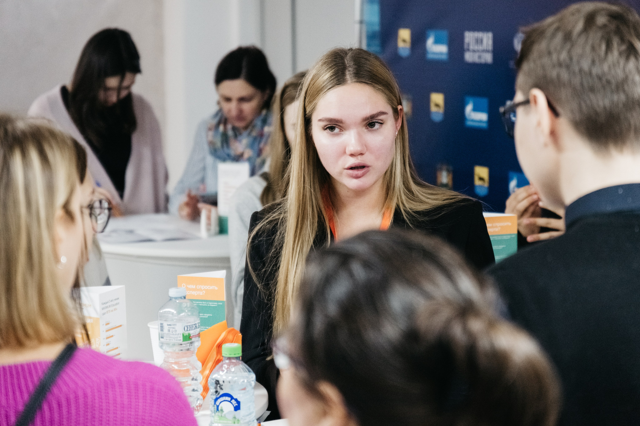 Форум 1.10.23. Репортажный и свадебный фотограф в Сургуте