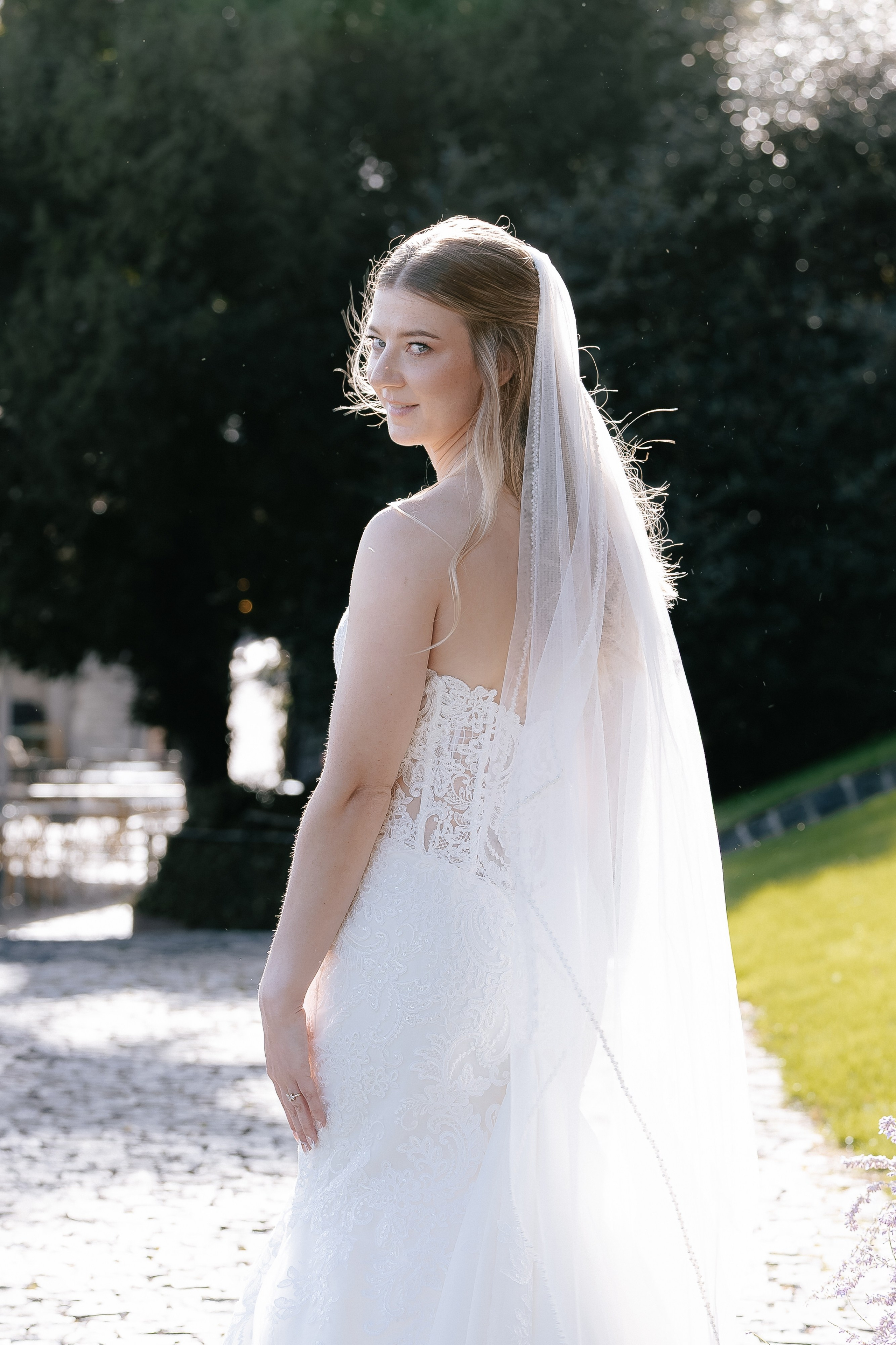 Komorní svatba ve Villa Richter v Praze | EltoPhoto