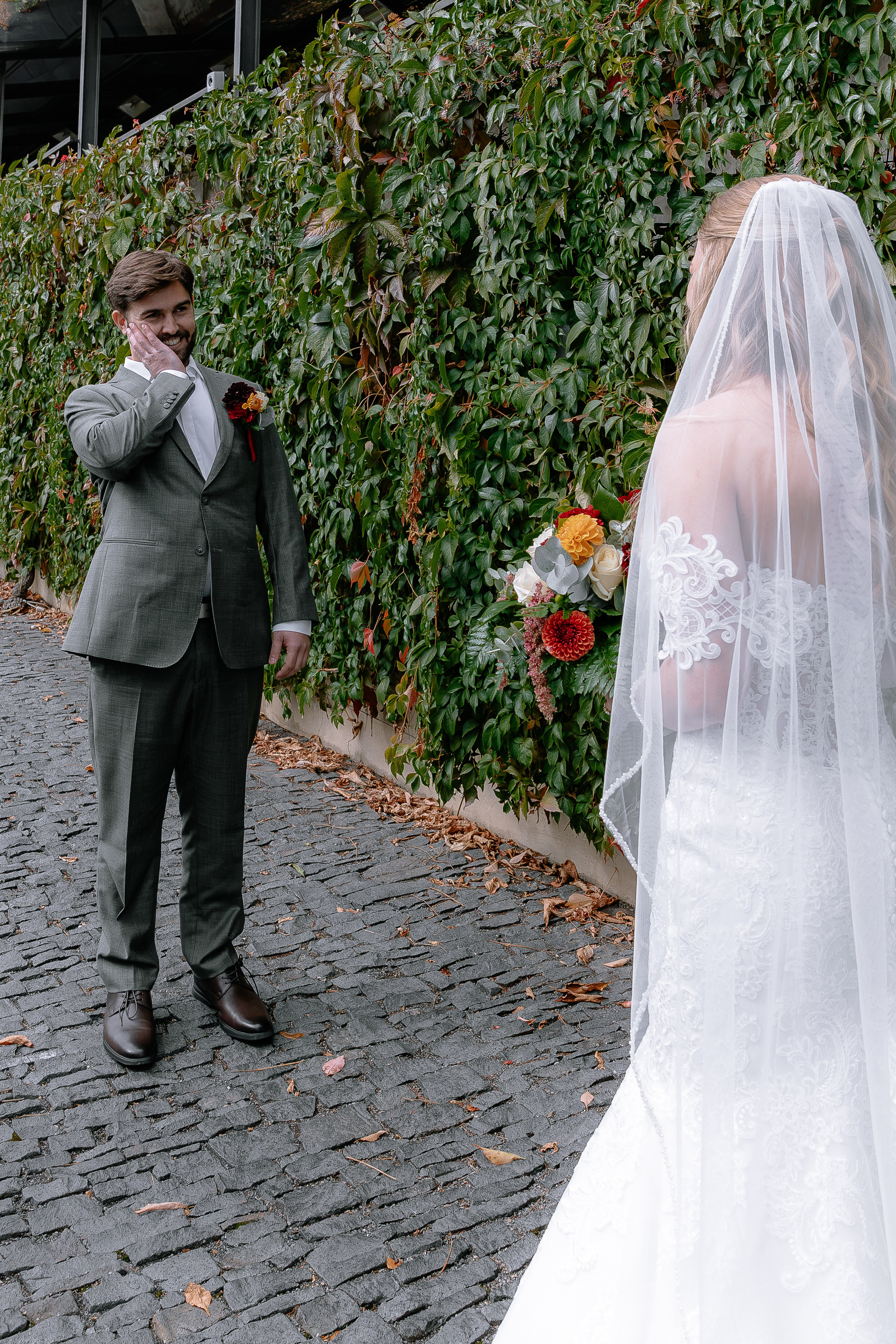 Komorní svatba ve Villa Richter v Praze | EltoPhoto