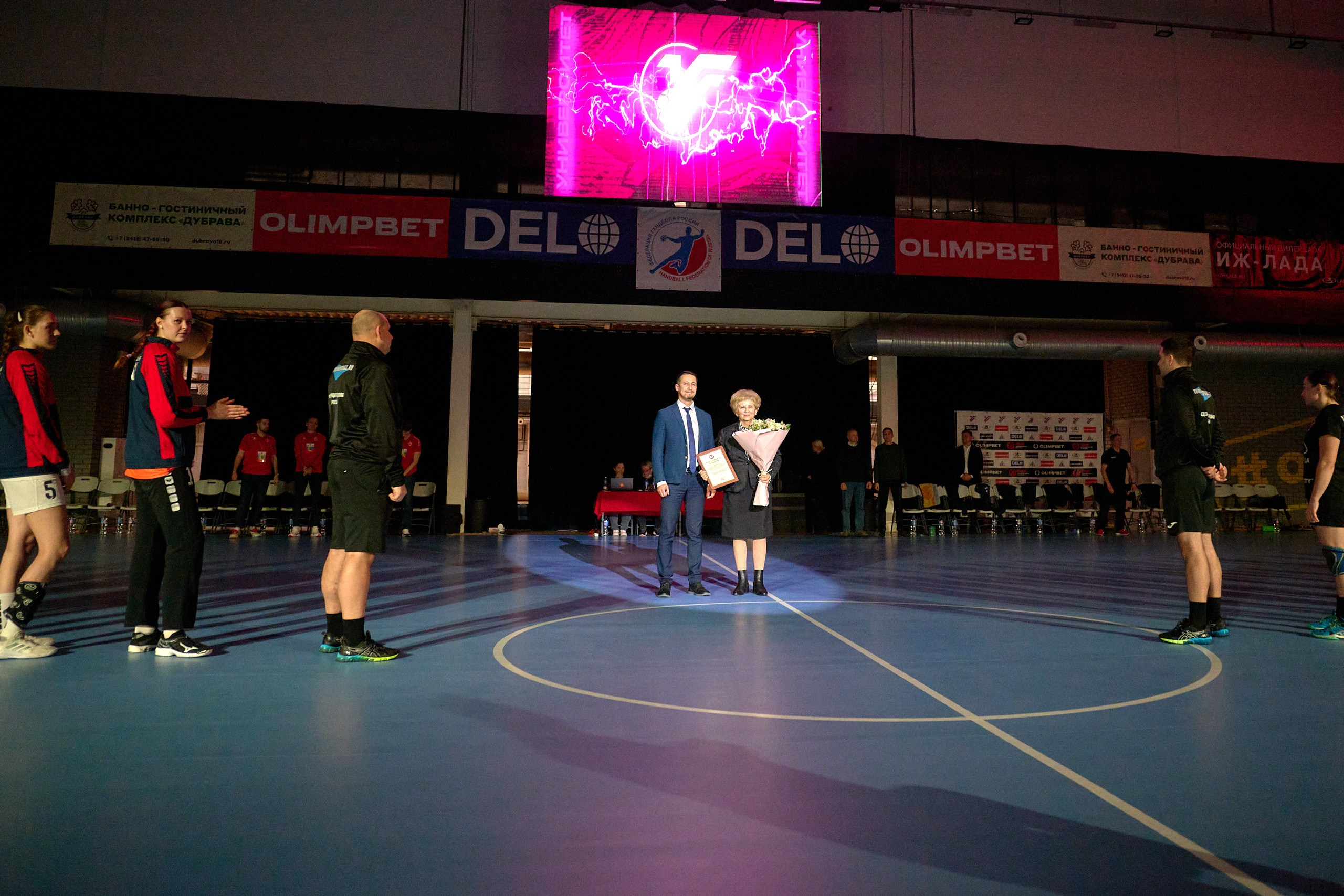 Гандбол. OLIMPBET Суперлига. «Университет» — «ЦСКА». Спортивный репортажный фотограф в Ижевске Сергей Мерзляков