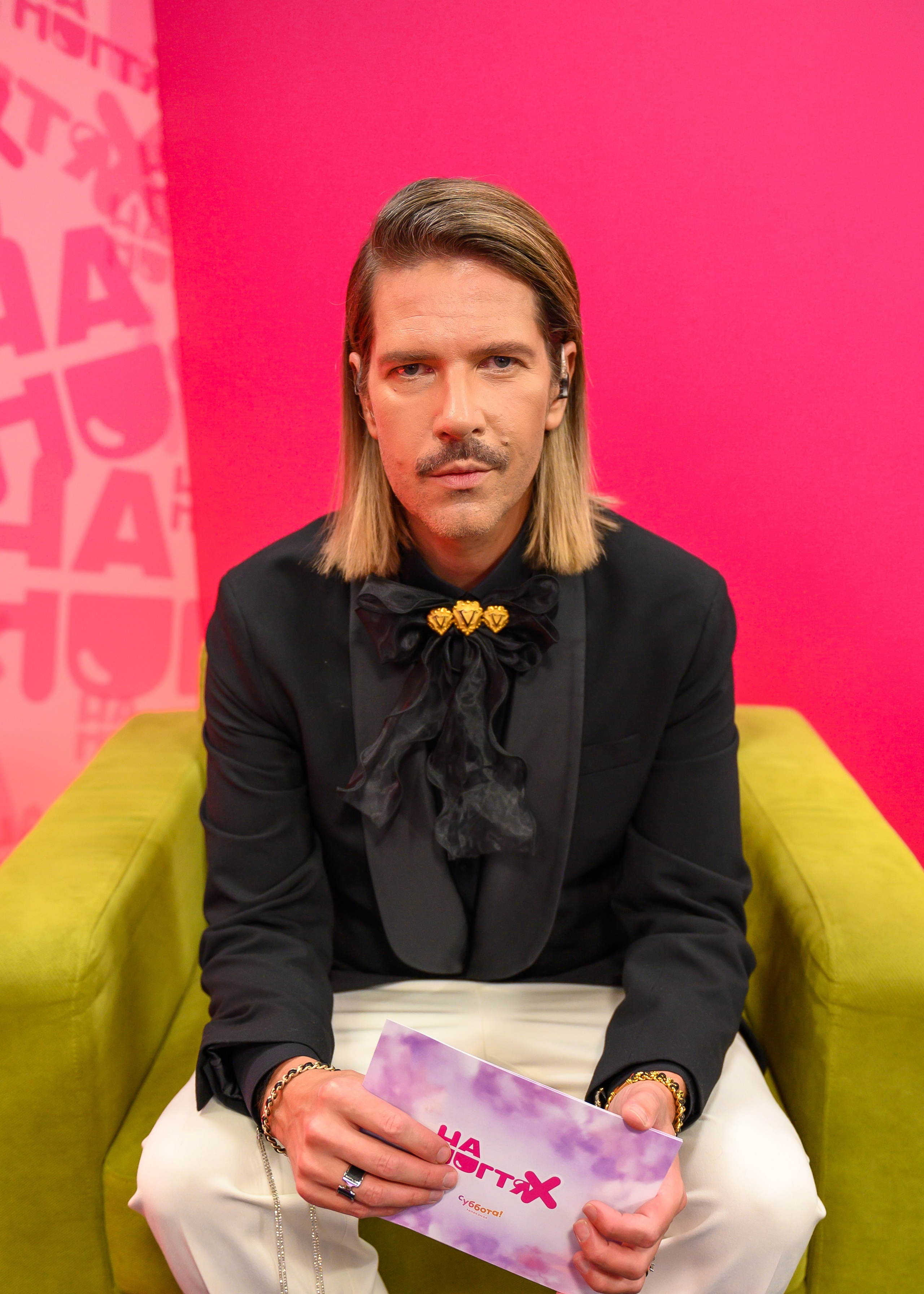 шоу на Ногтях, Даня Грачев, стилист Даниил Грачев, маникюр, 4 hands, телеканал Суббота