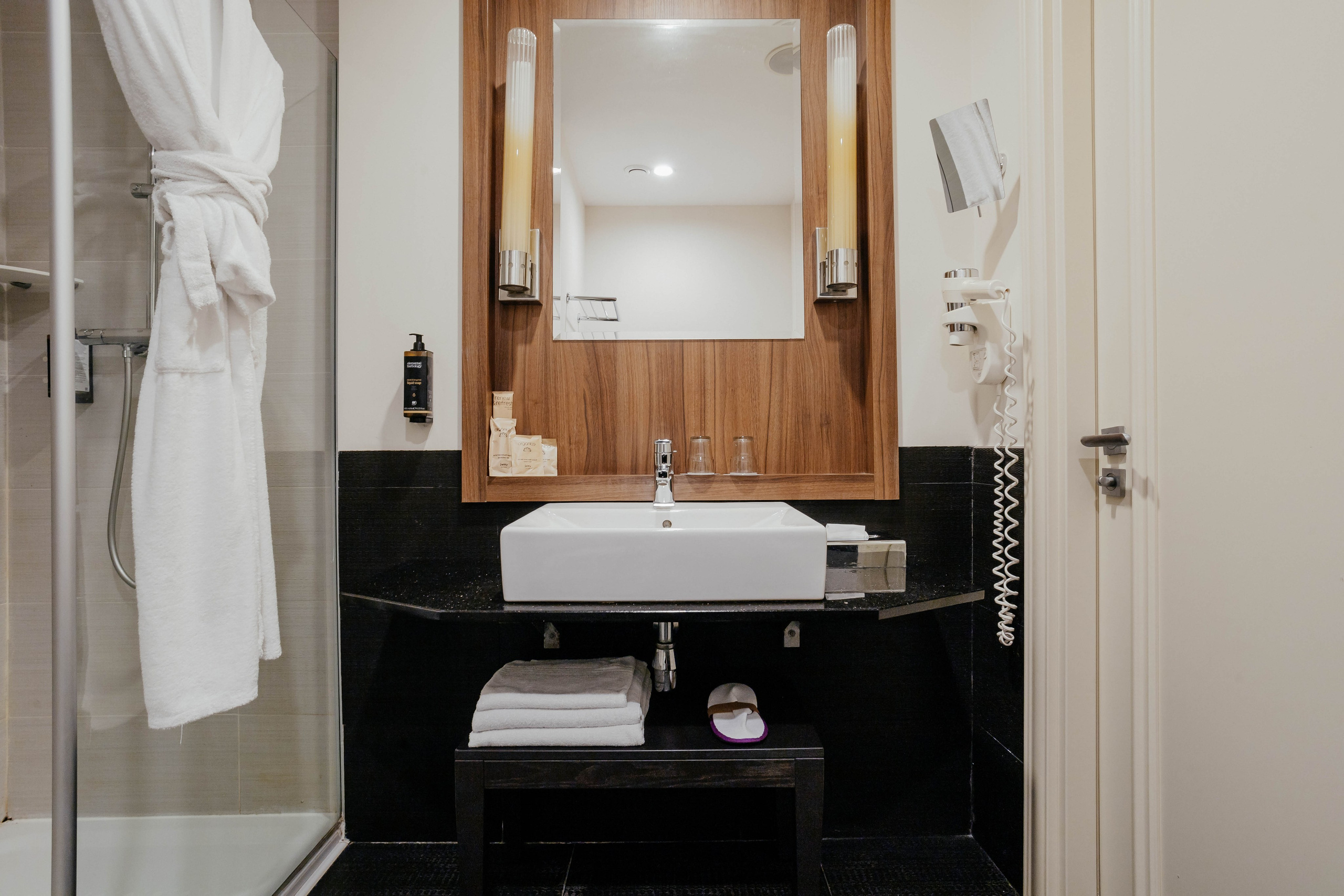 Отель Mercure. Контент фотограф в Ростове-на-Дону Мардус Павел