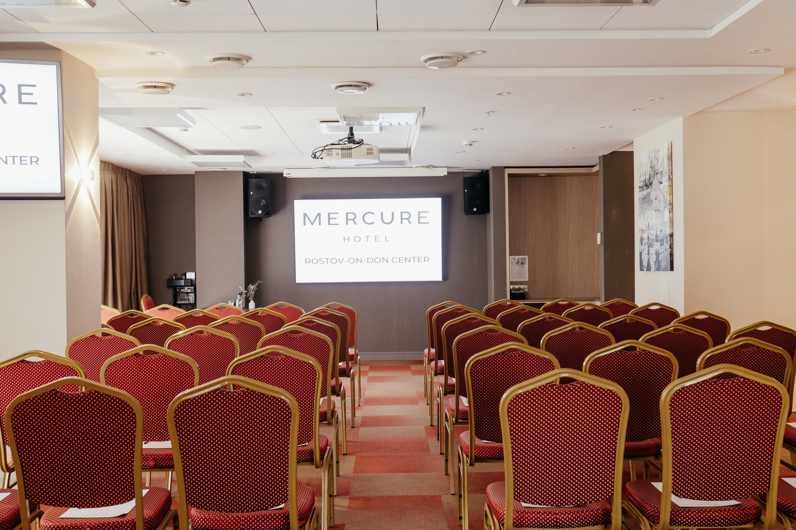 Отель Mercure. Контент фотограф в Ростове-на-Дону Мардус Павел