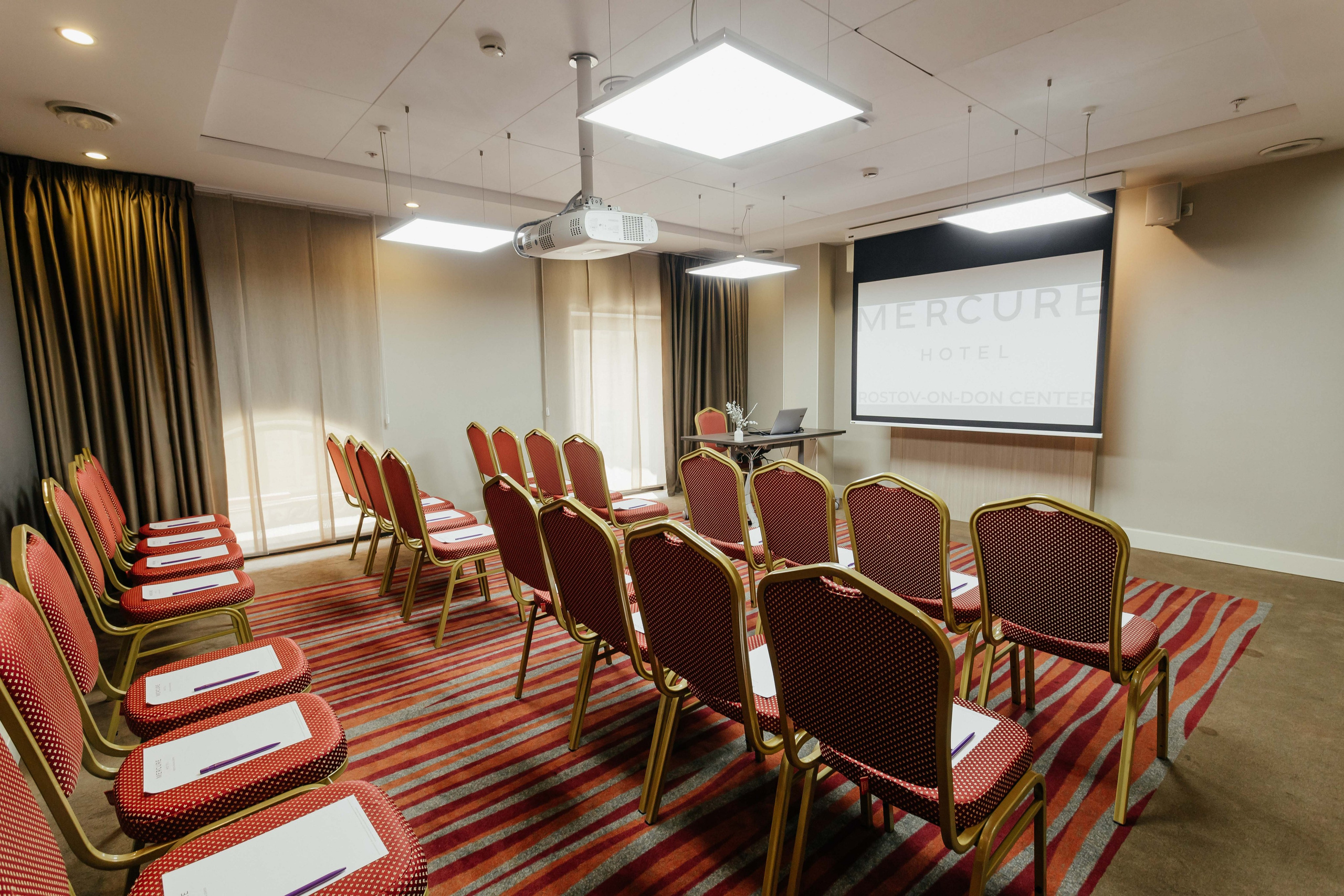 Отель Mercure. Контент фотограф в Ростове-на-Дону Мардус Павел