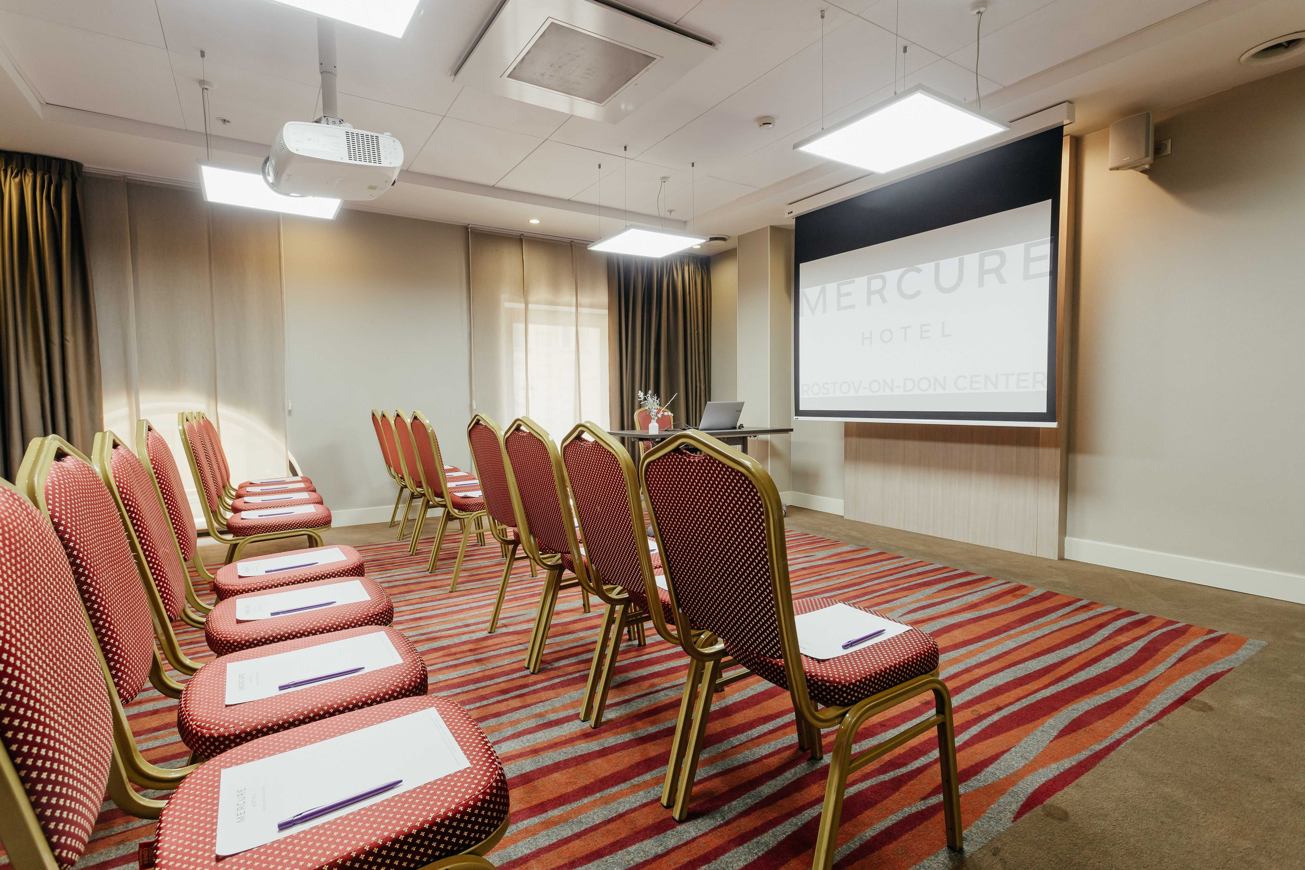 Отель Mercure. Контент фотограф в Ростове-на-Дону Мардус Павел