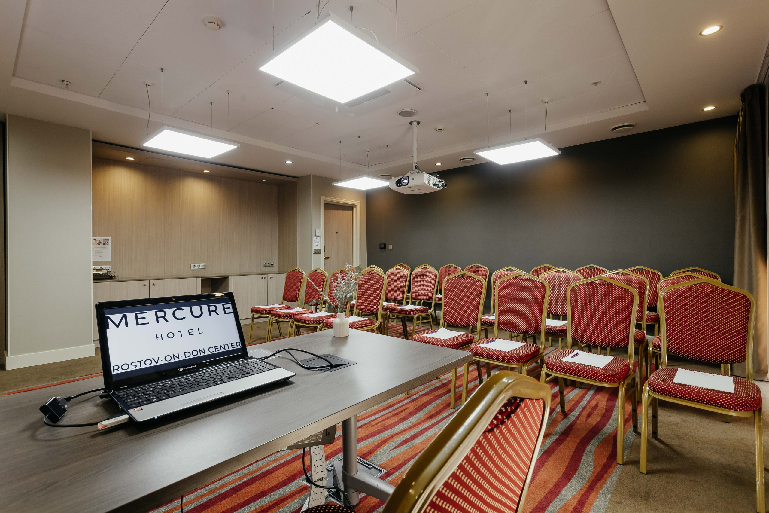Отель Mercure. Контент фотограф в Ростове-на-Дону Мардус Павел