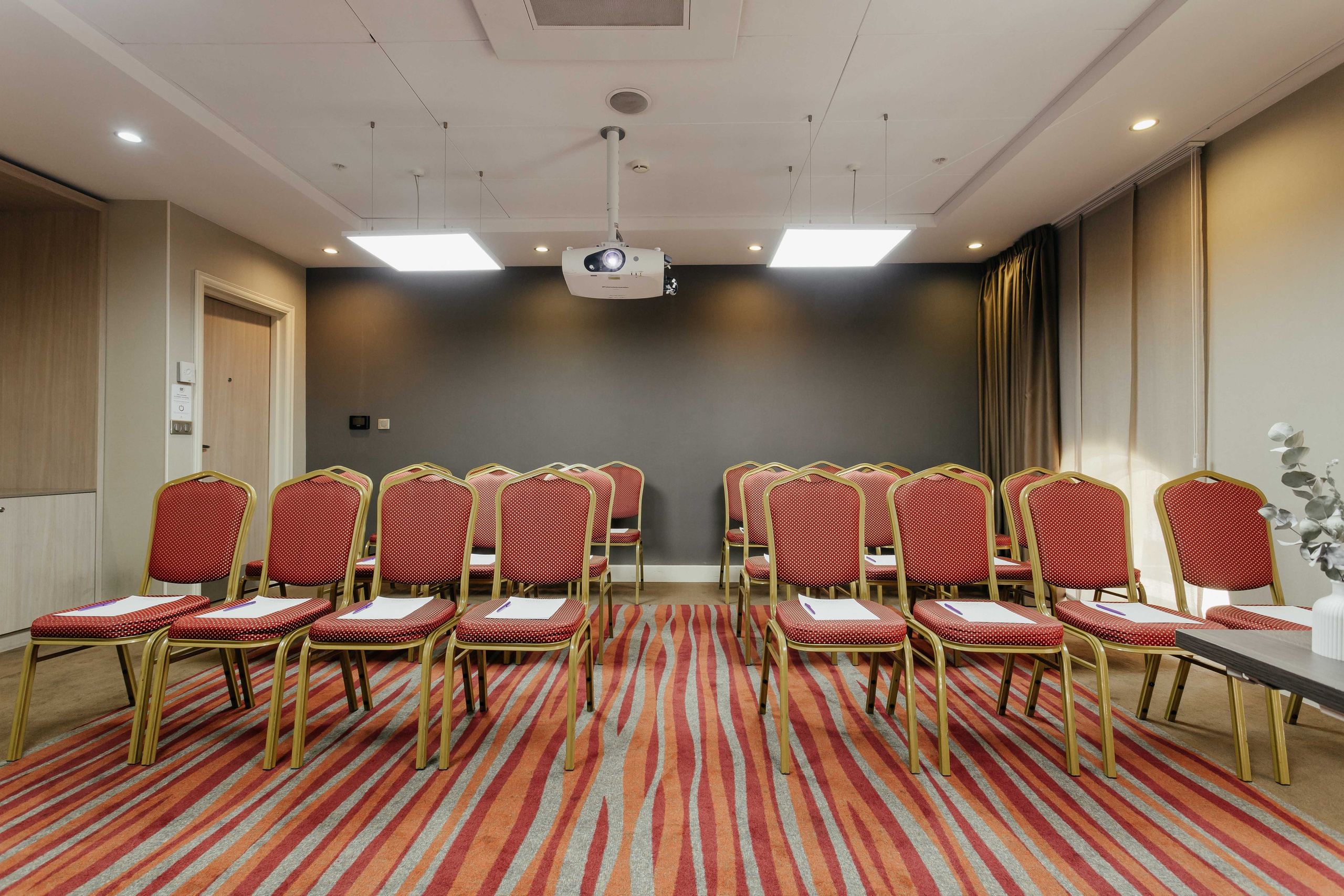 Отель Mercure. Контент фотограф в Ростове-на-Дону Мардус Павел