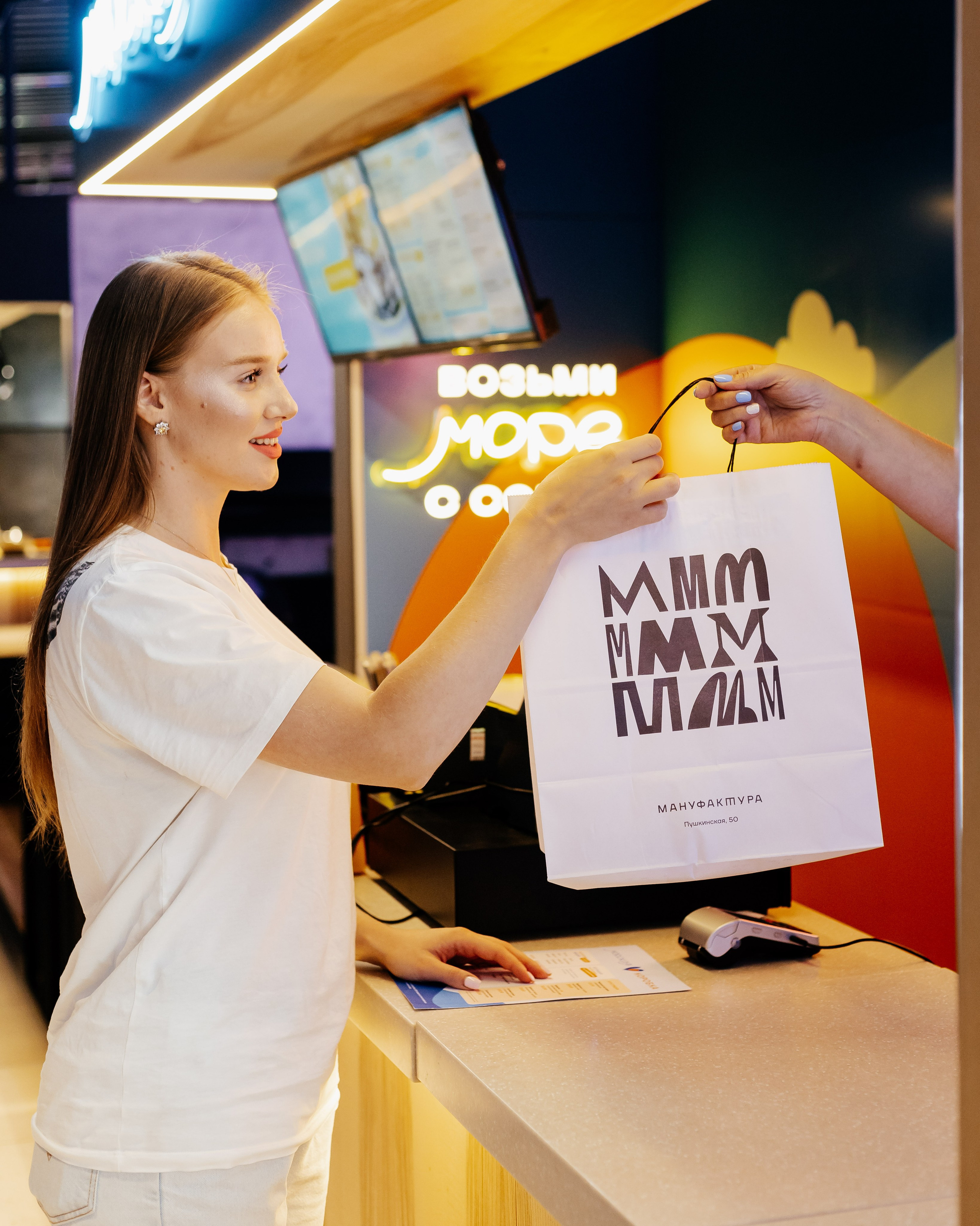 Фудмолл Мануфактура. Контент фотограф в Ростове-на-Дону Мардус Павел