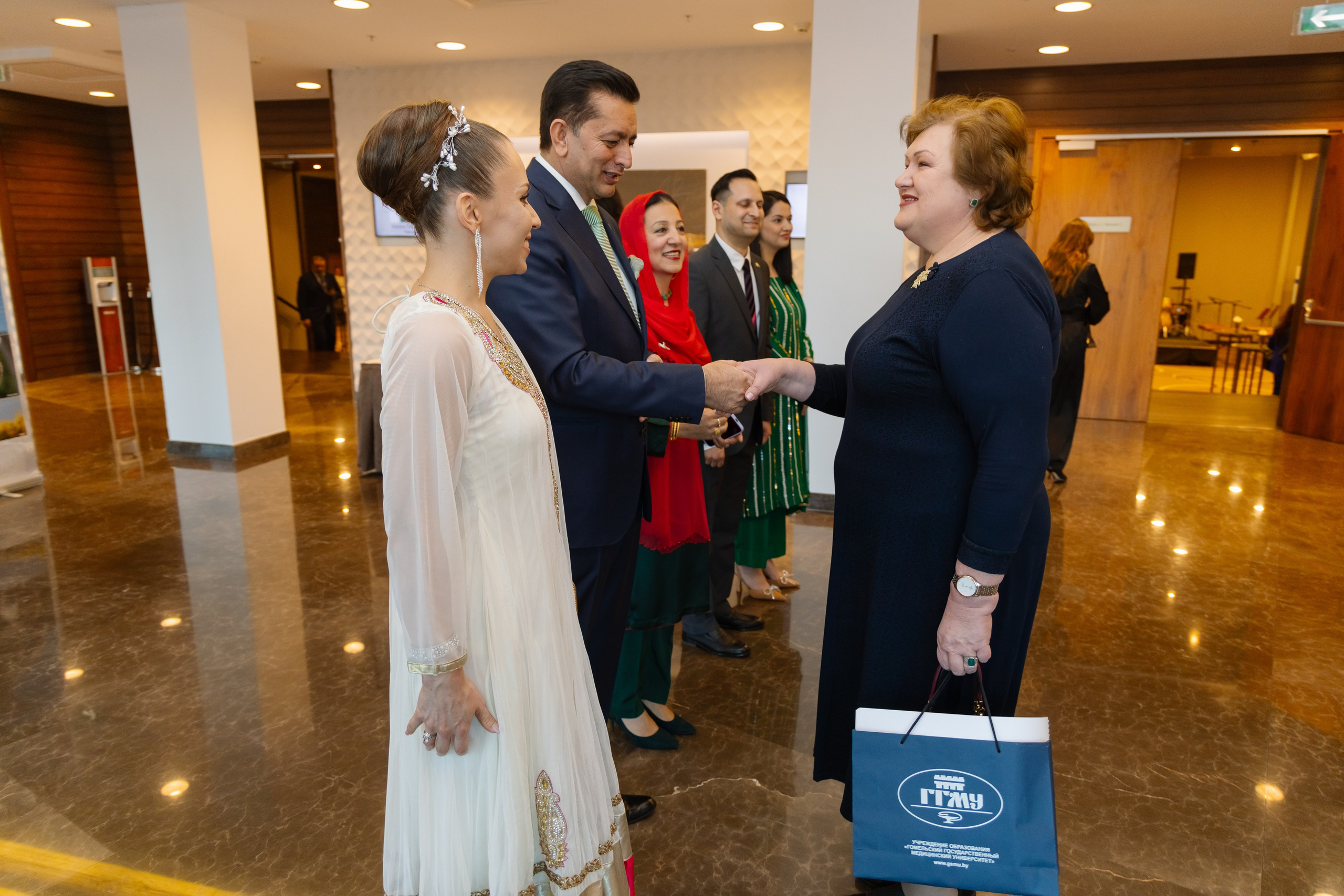 Фотосъемка делегации Пакистана в Беларуси в отеле Марриотт. Свадебный фотограф в Минске/Беларуси Сергей Спиридонов