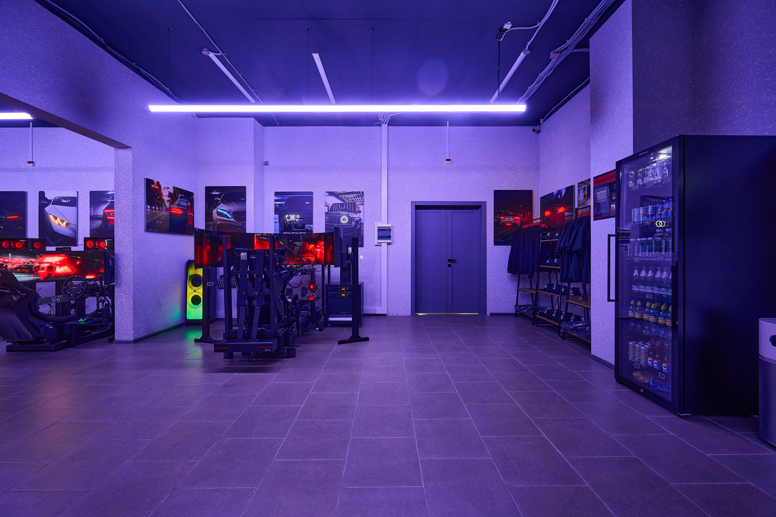 РЕЙСИМ Гоночные автосимуляторы. Интерьерный фотограф в Краснодаре