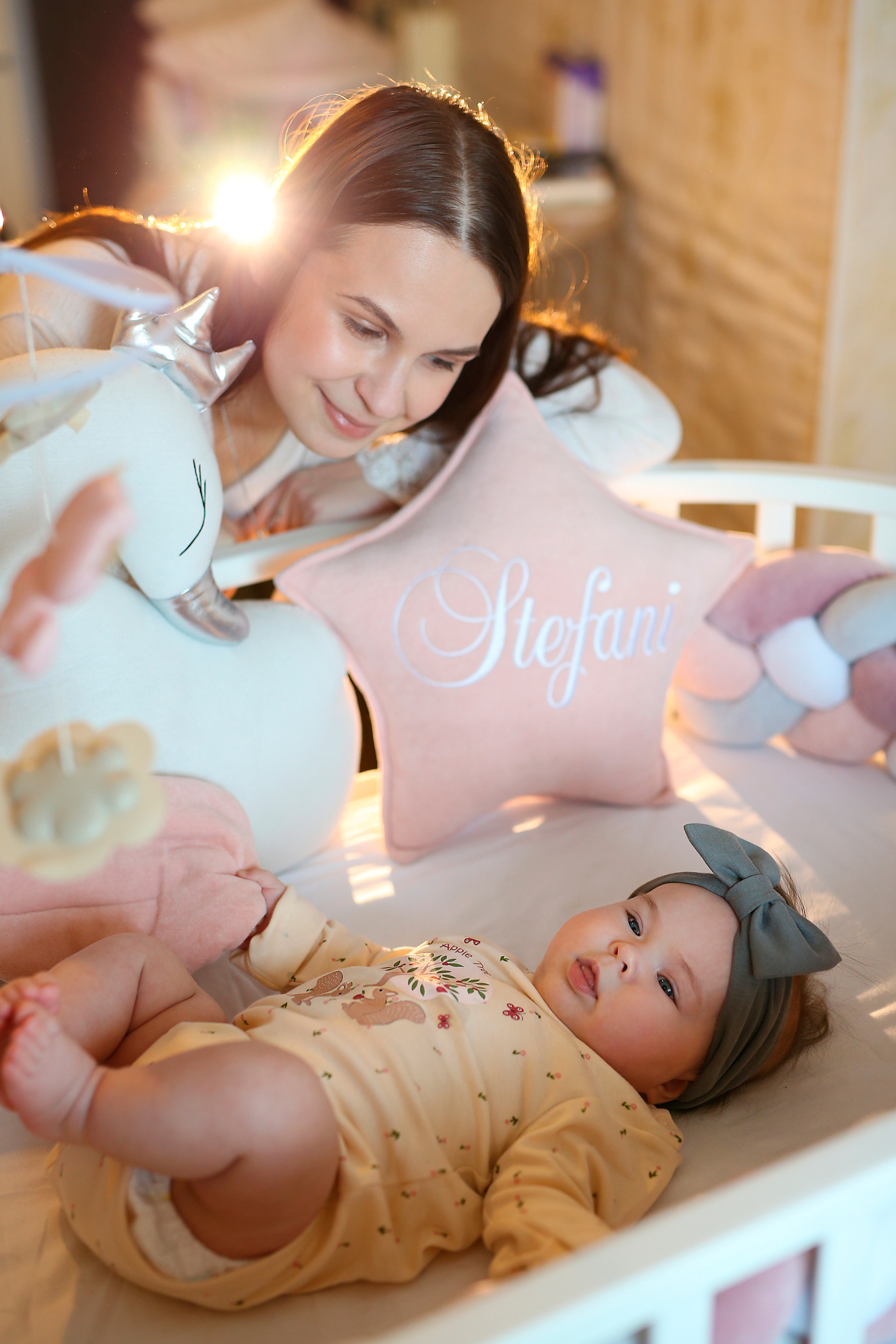 Малыш в колыбели