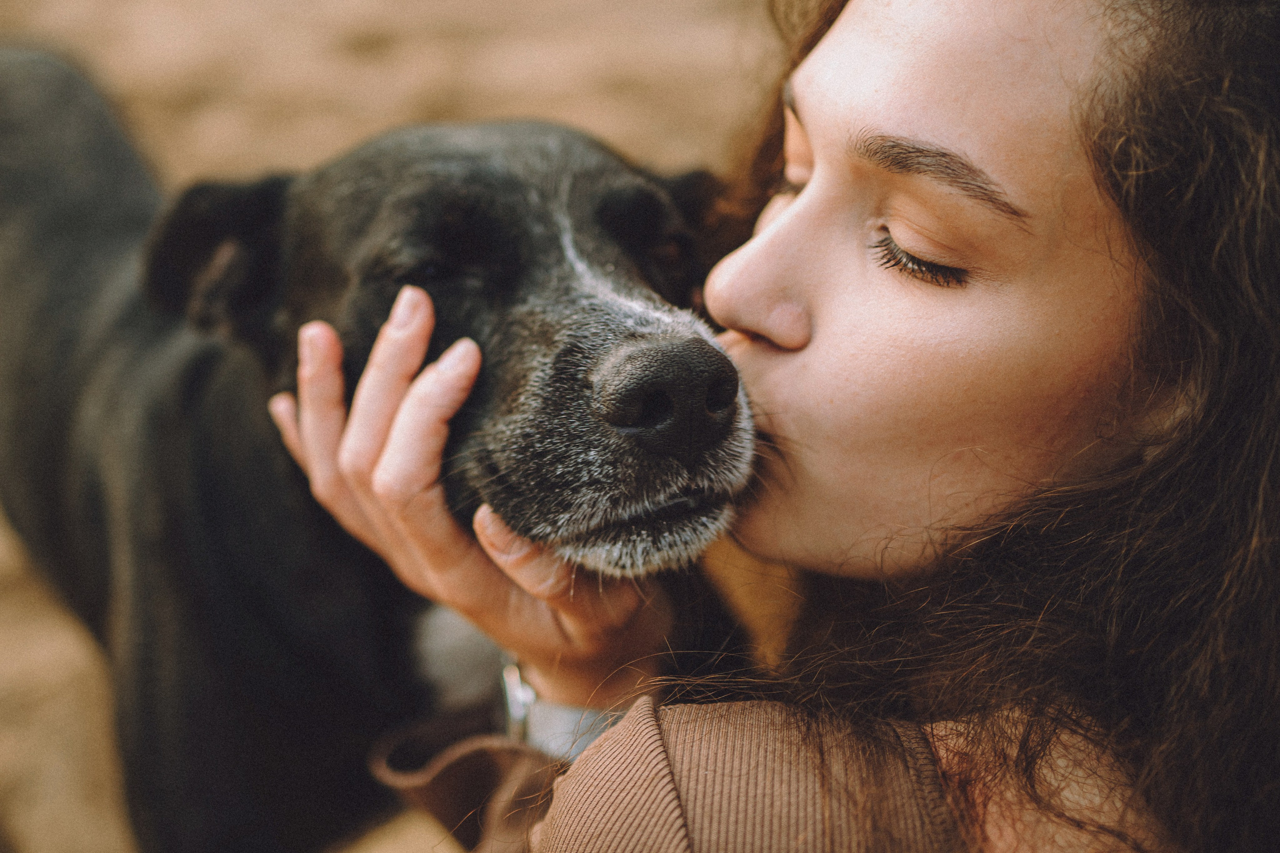 Роби, Тео и их семья