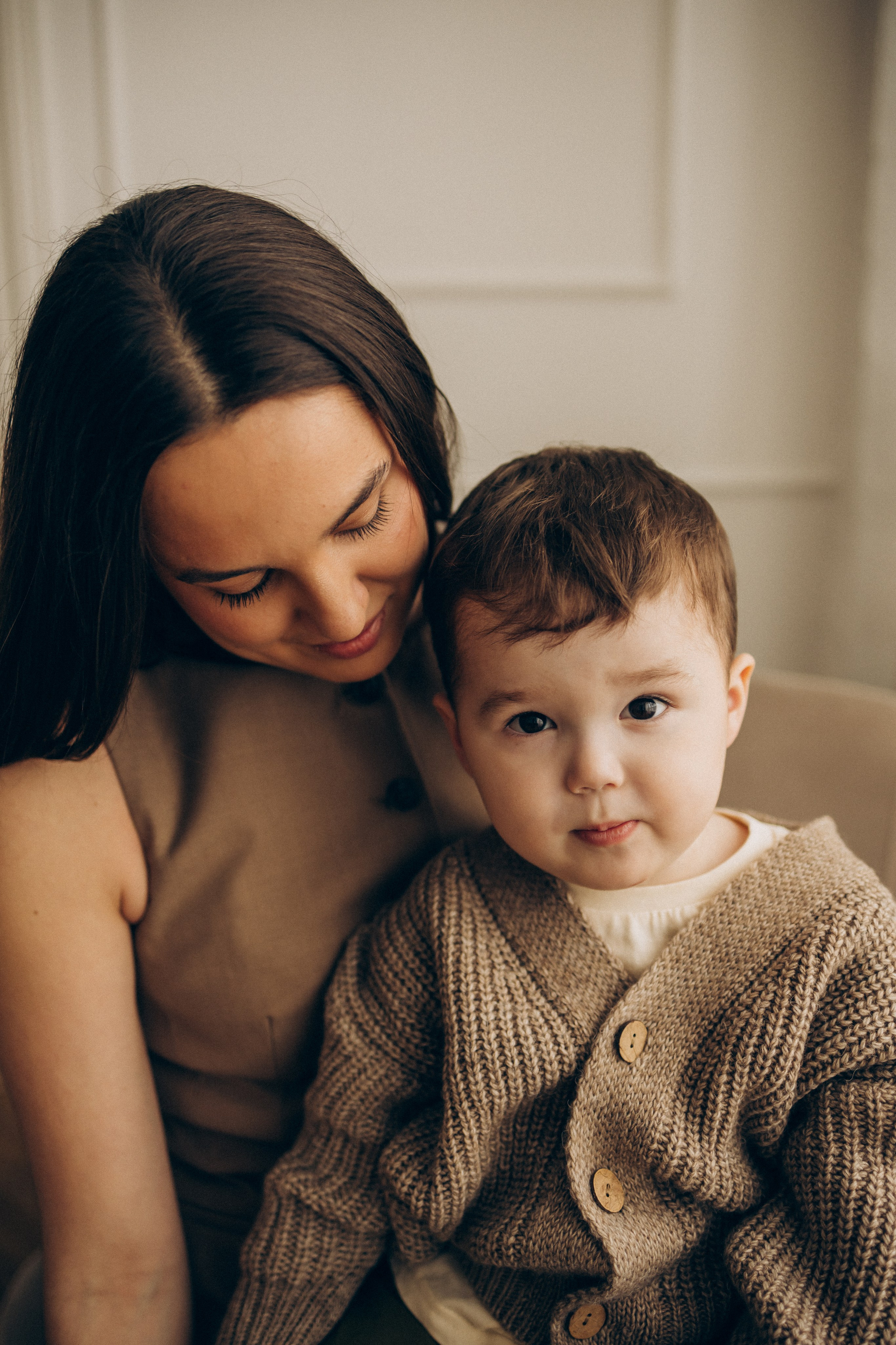 Семейная фотосессия Москва, семейный фотограф в Москве, семейная фотосессия, детский фотограф, семейная фотосессия в студии, фотосессия мама и сын