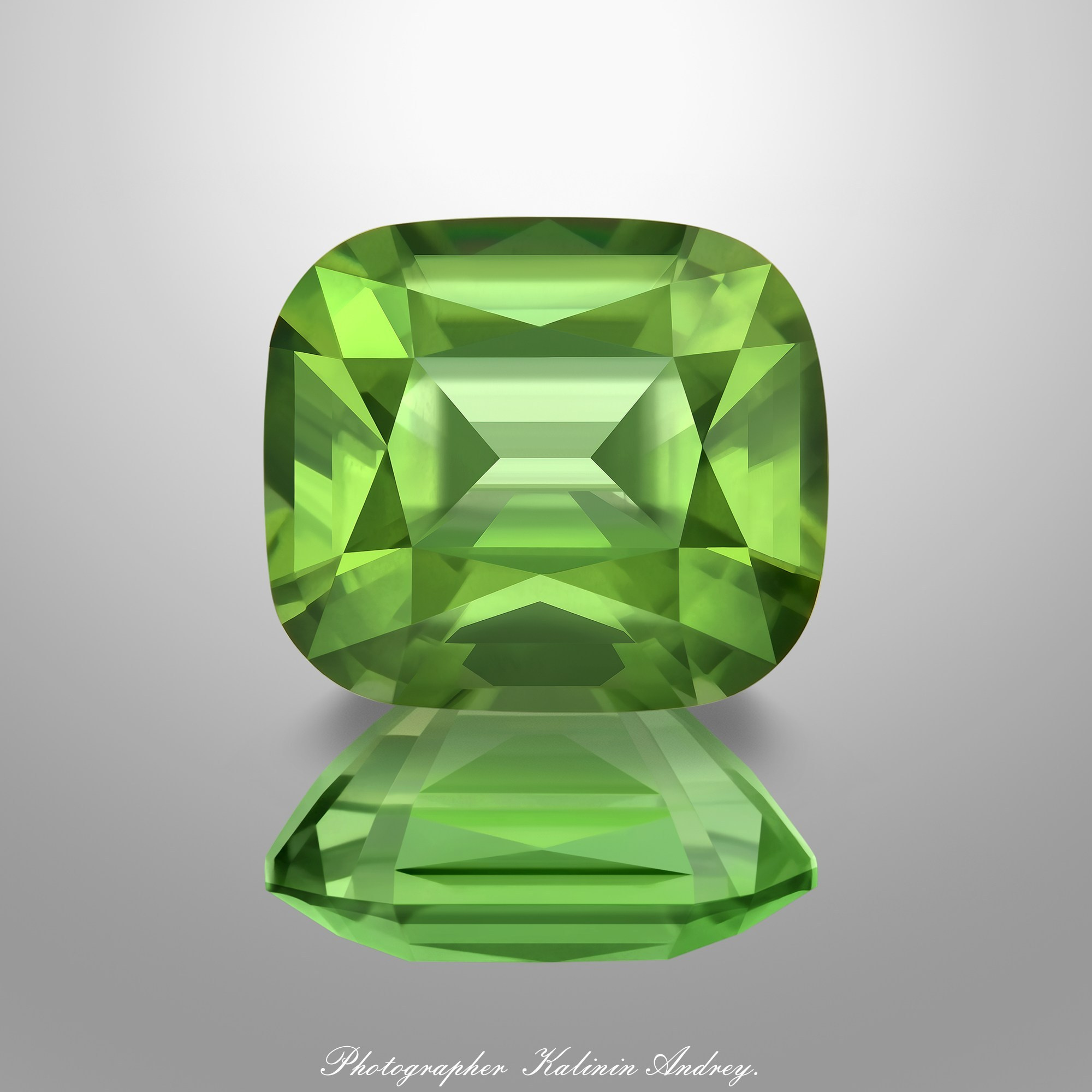 Фотографии в большом разрешении драгоценных камней на продажу купить тел +79 660 031 307. Высококачественная профессиональная рекламная фотосъёмка ювелирных украшений, драгоценных камней в Москве. Обучение, консультация