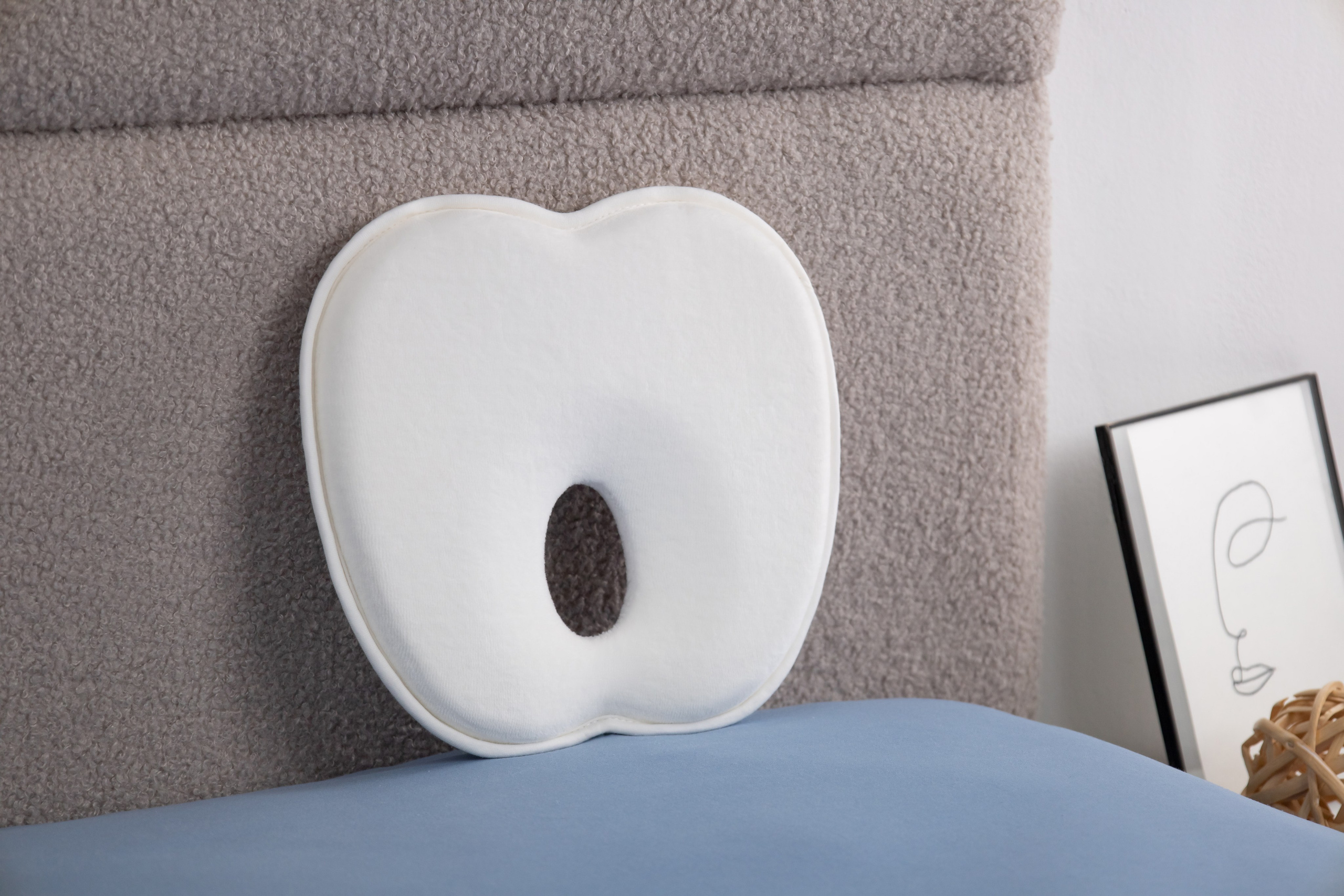 Предметная фотосъемка в интерьере Астана. Рекламный фуд фотограф и видеограф в Астане Алина Лысенко