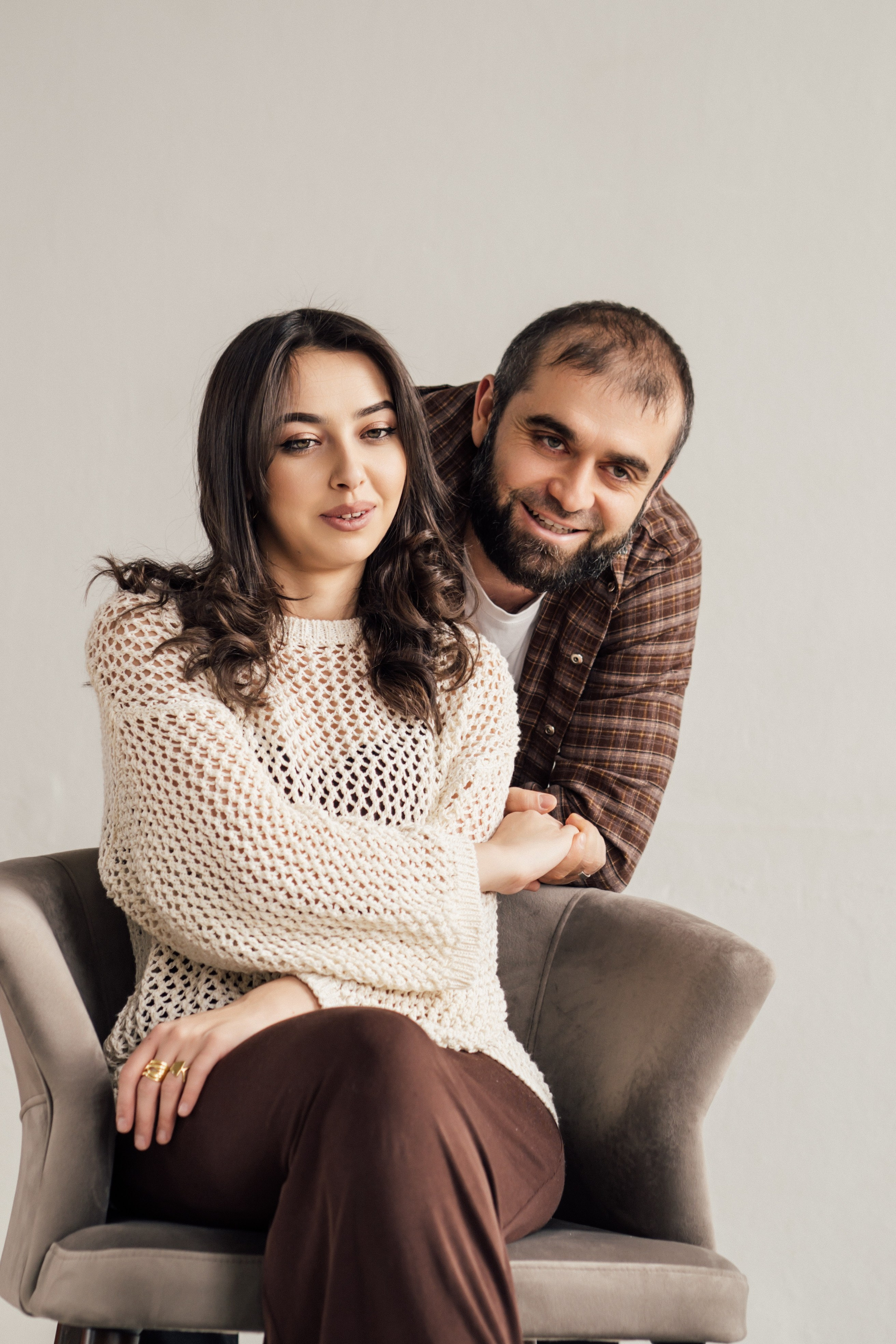 Нюр и Карина. Фотограф Инна Абакарова|Выпускные альбомы и фотосессии в Нальчике