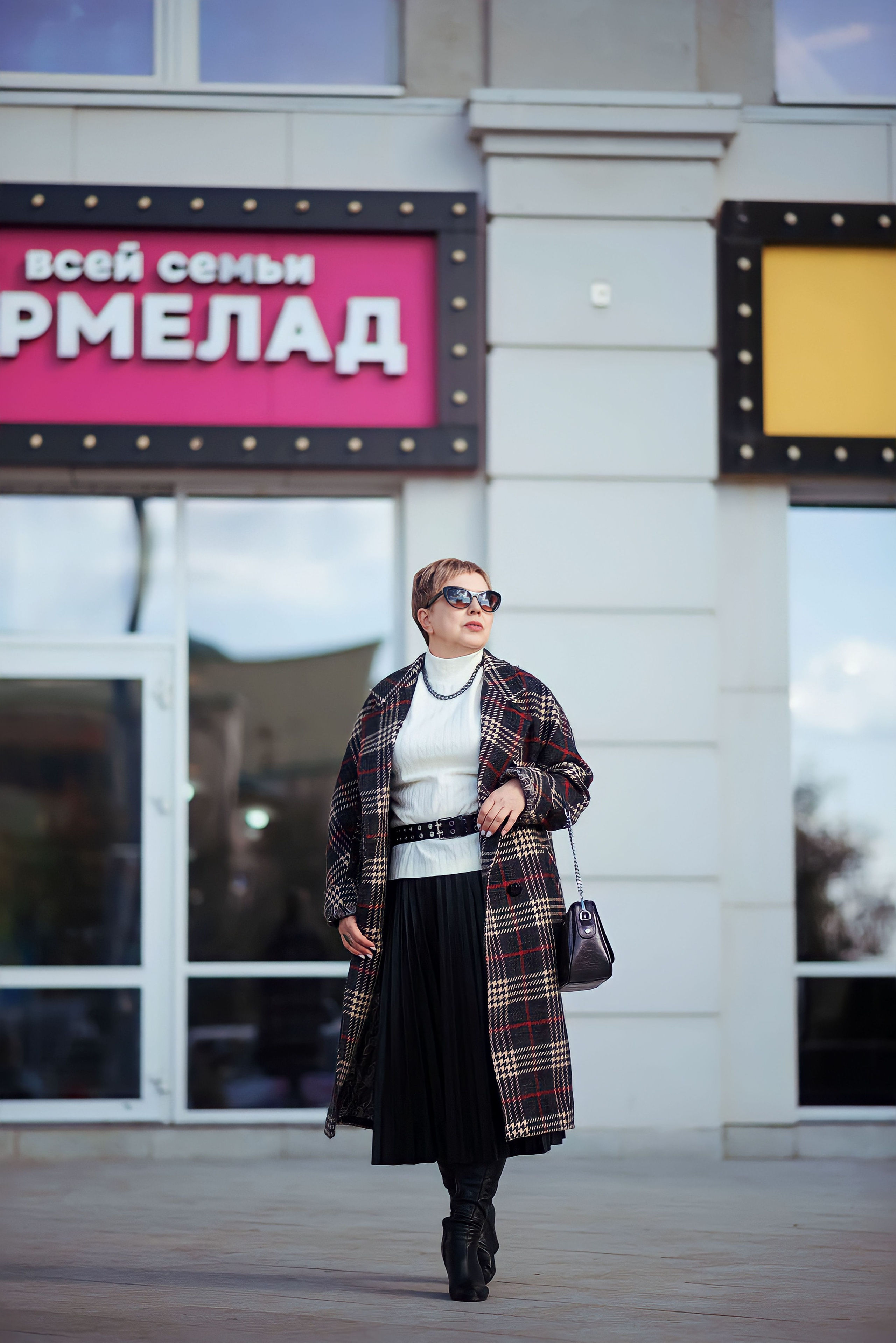 Магазинам одежды и обуви. Профессиональный фотограф в Оренбурге Ира Воздух