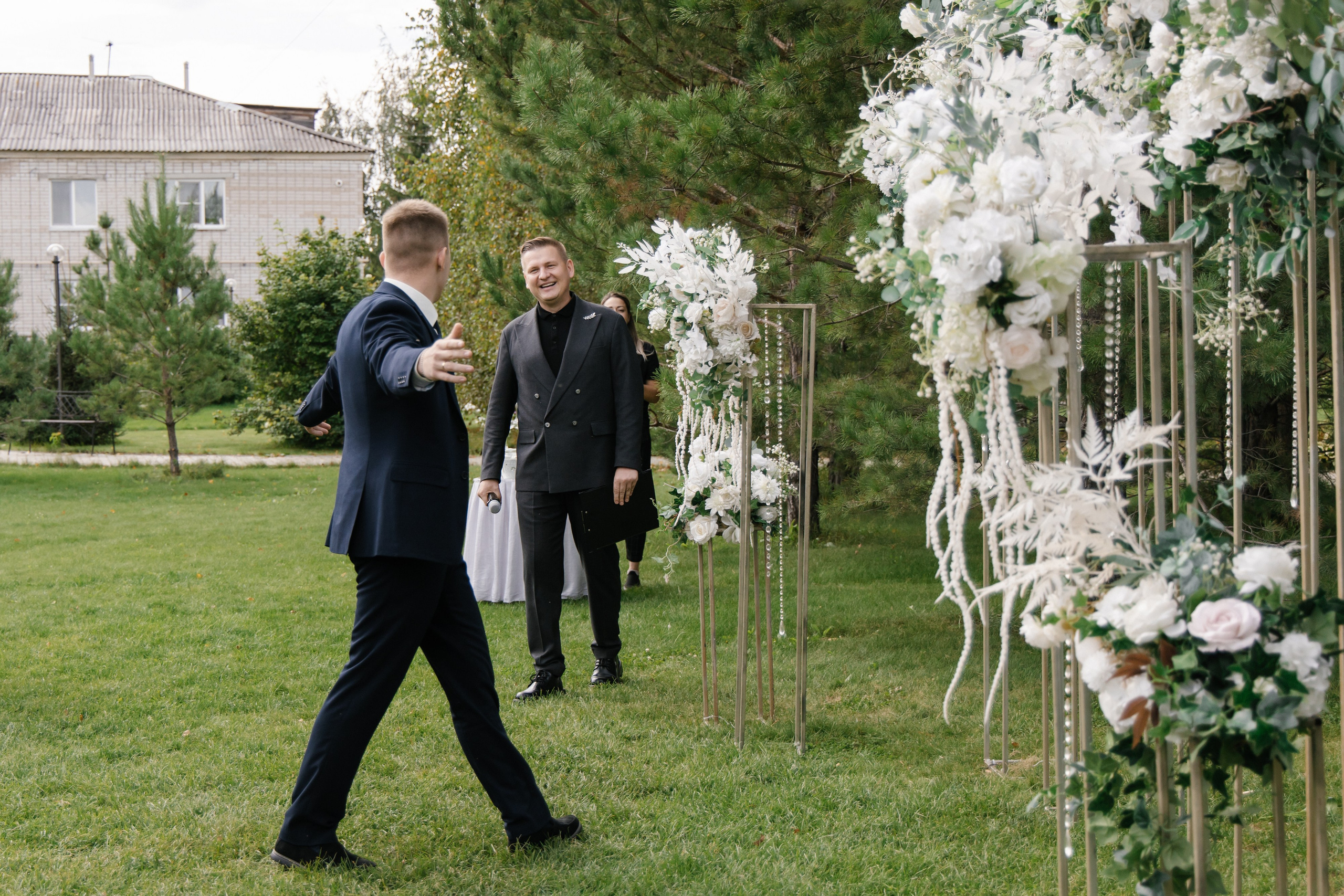 Ксения и Антон (полный день). Фотограф в Барнауле Юлия Садвокасова