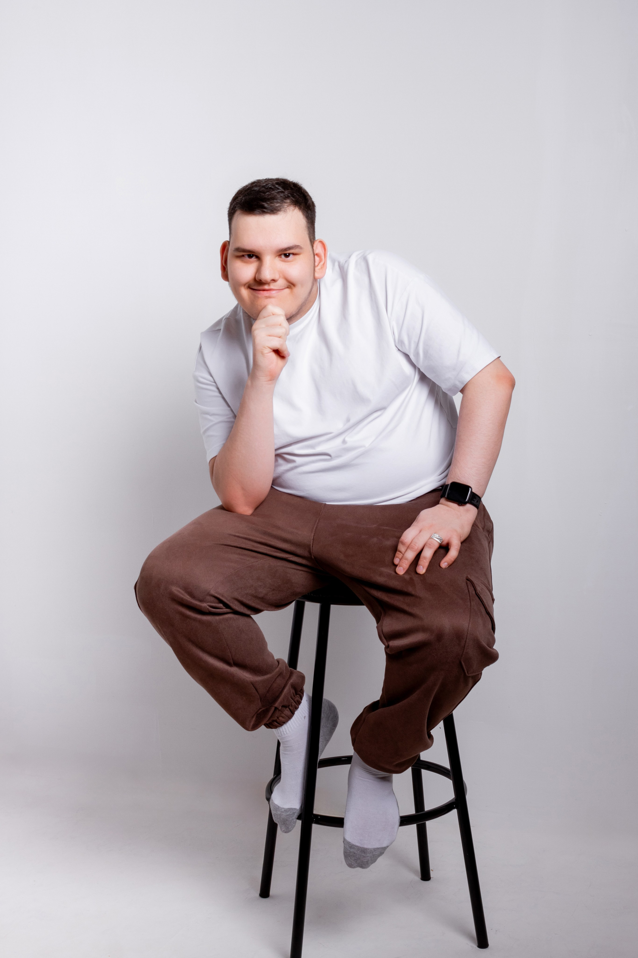 Индивидуальные и творческие мужские. Ваш фотограф Анна, фотосалон «В Кадре» Велиж