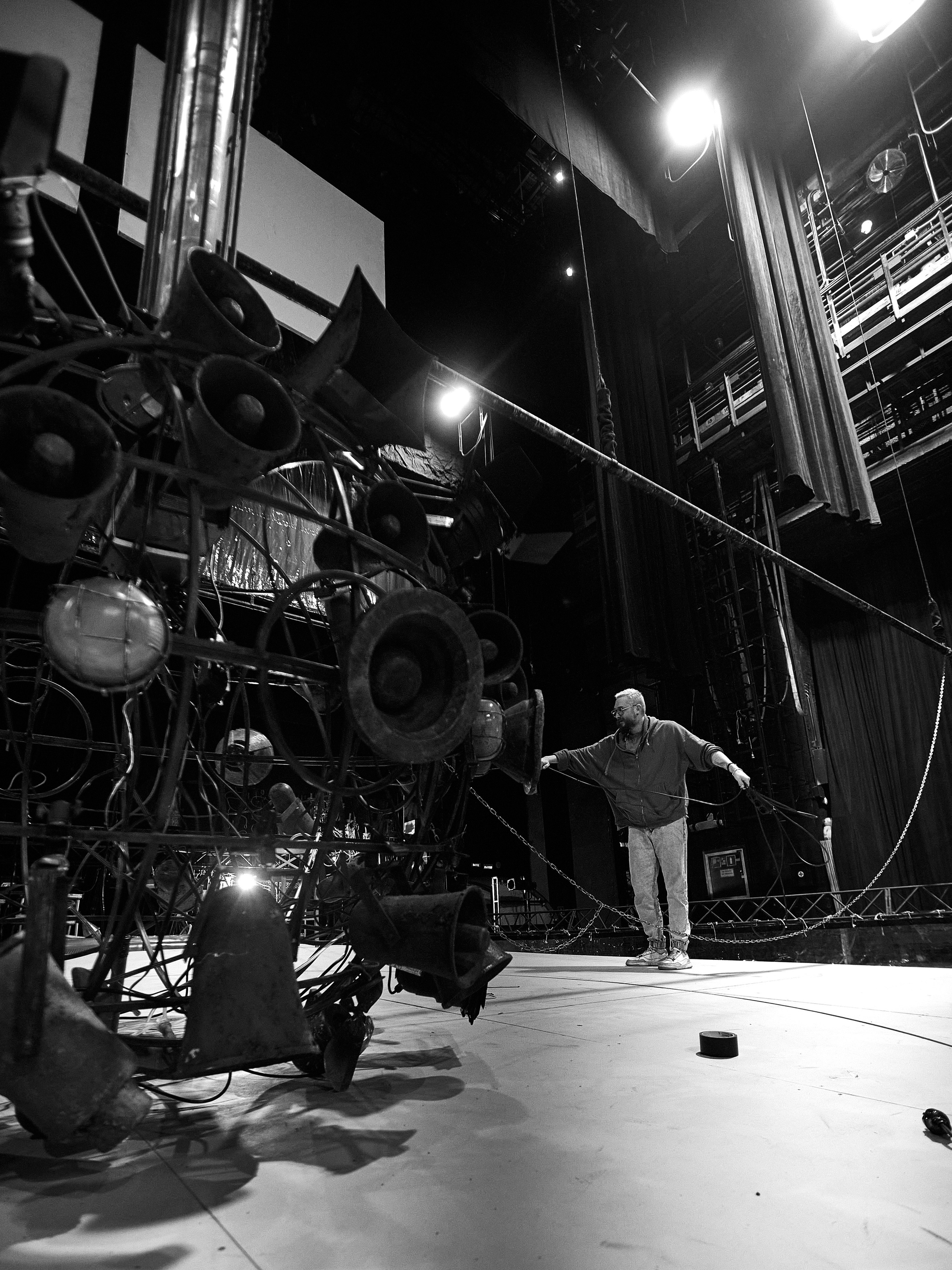 Монтаж спектакля Двойник. Фотограф Юлия Маринина