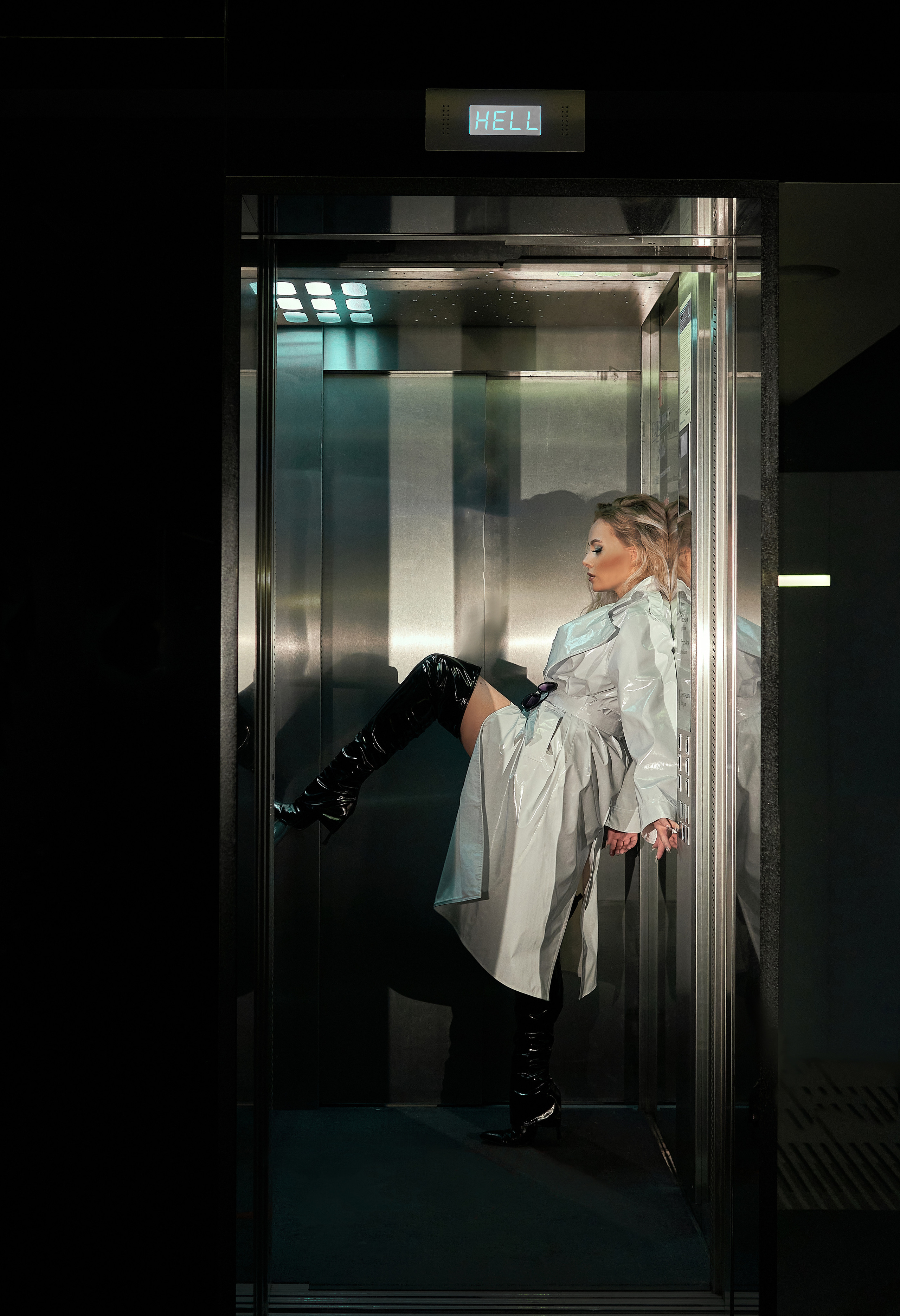 Примеры работ по ретуши. Фото и видеосъемка Alex May Екатеринбург