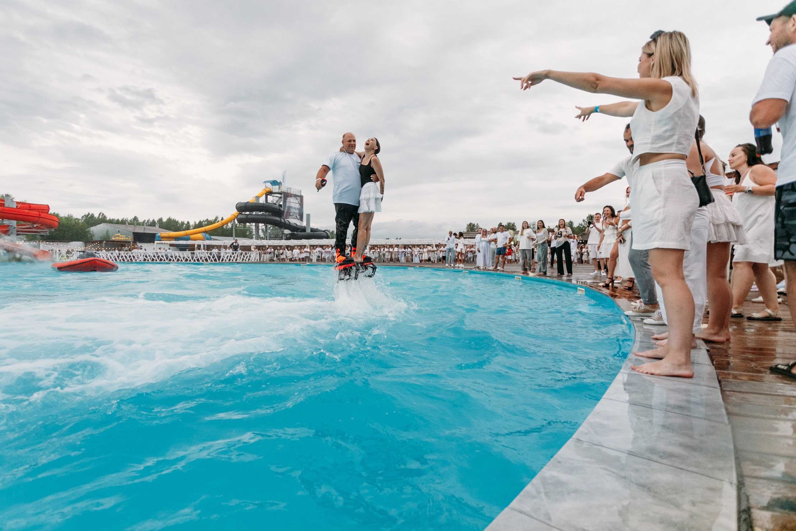 White Party @ Бархат парк. Репортажный фотограф Максим Полянский. Москва, Санкт-Петербург, Красноярск