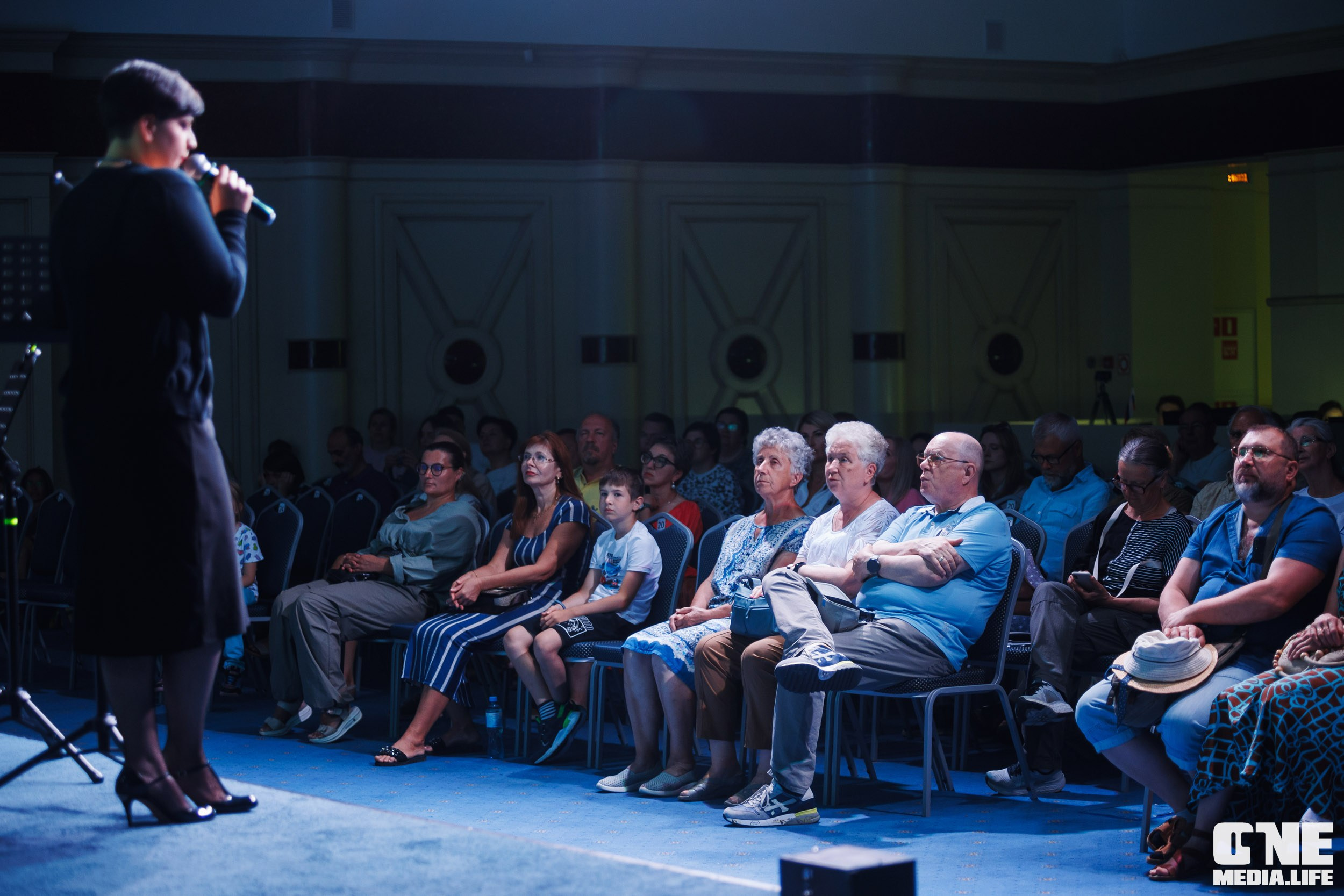 Фоторепортаж из Янтарь Холла. One Media Life: фоторепортажи, фотоотчеты с мероприятий и заведений