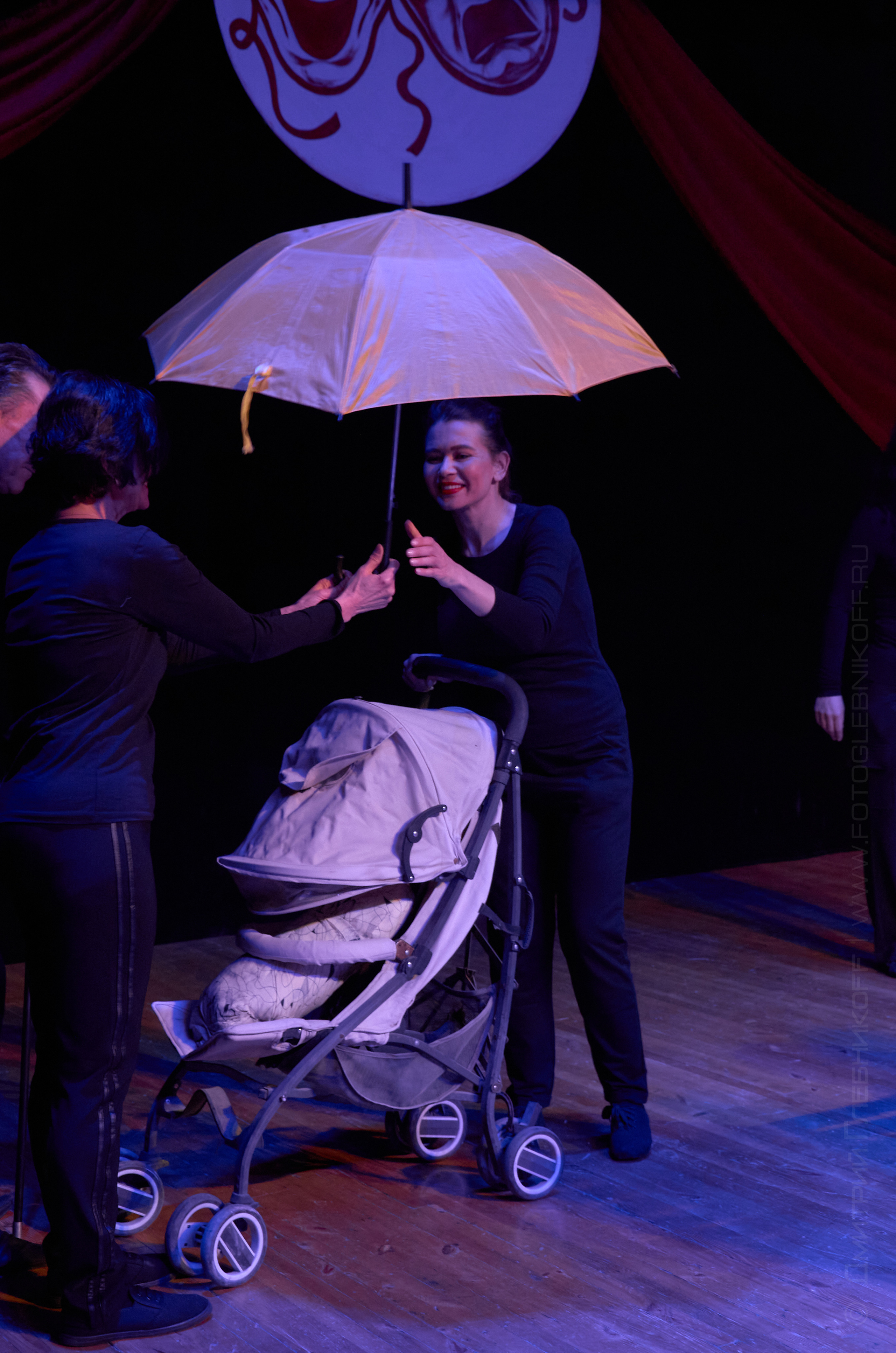 Reportage Photography / Backstage. Showbiz | Fashion | Reportage